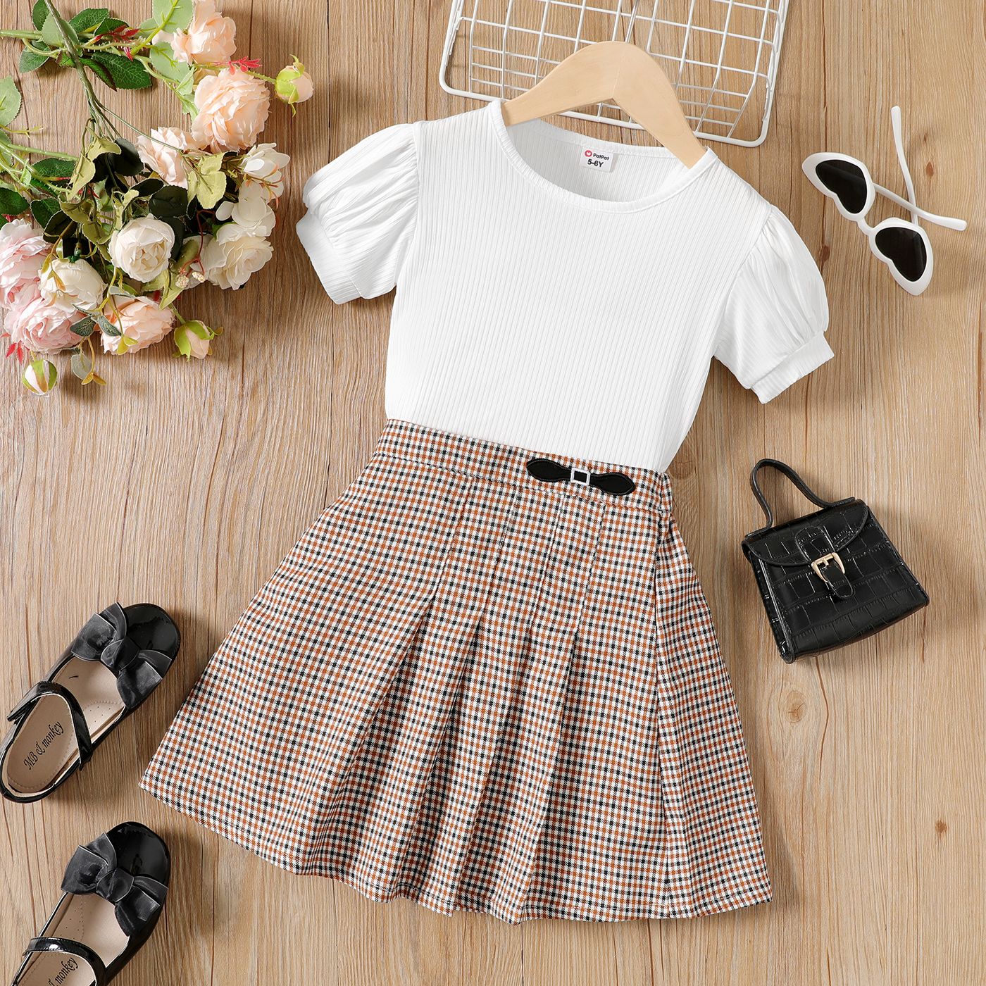 2pcs Kid Girl Ribbed Short-sleeve Tee and Plaid Pleated Skirt Set