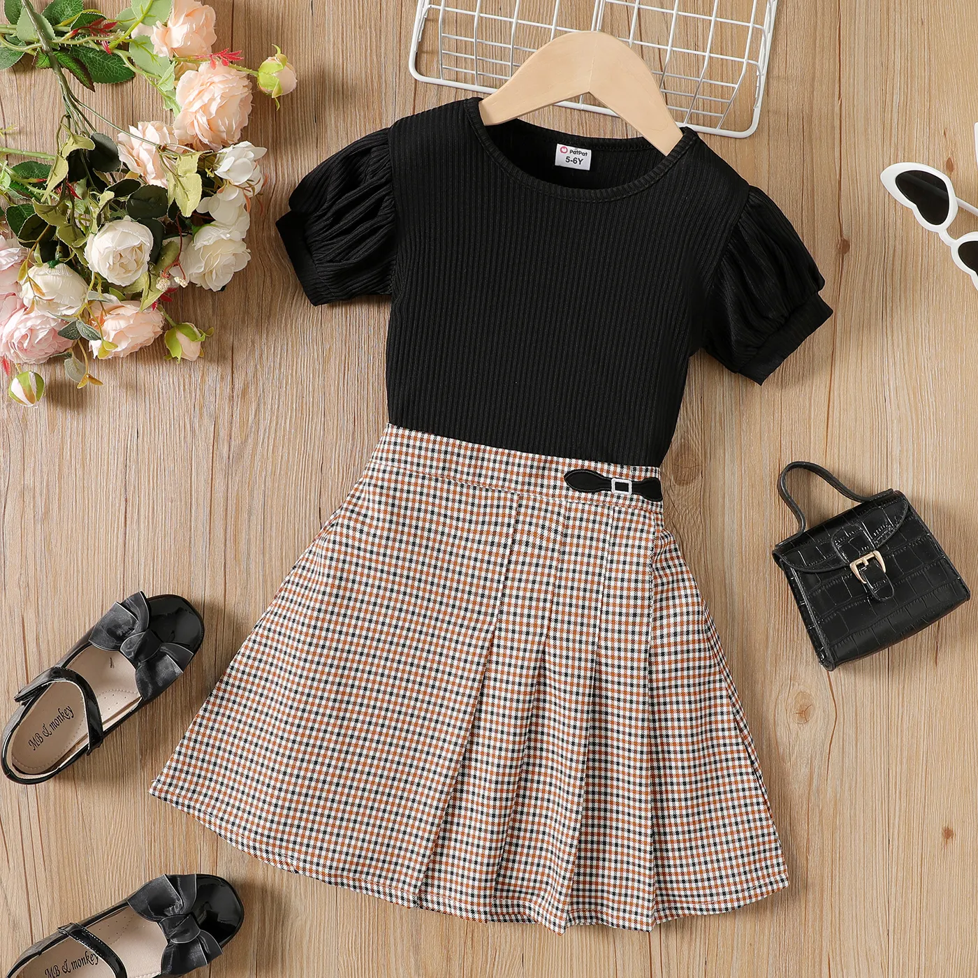 2pcs Kid Girl Ribbed Short-sleeve Tee and Plaid Pleated Skirt Set