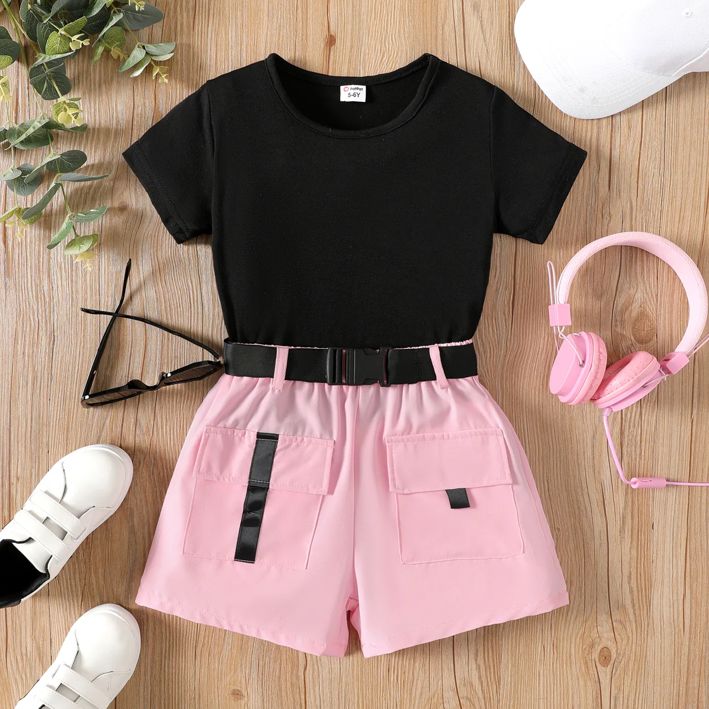 2pcs Kid Girl Short-sleeve Tee and Pocket Design Belted Shorts Set  big image 1