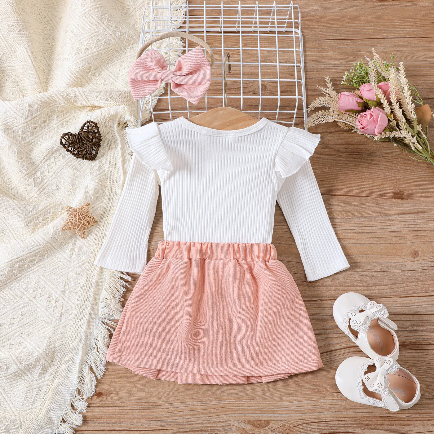 3pcs Baby Girl 95% Cotton Ribbed Ruffle Long-sleeve Top and Bow Front Skirt & Headband Set Pink image 2