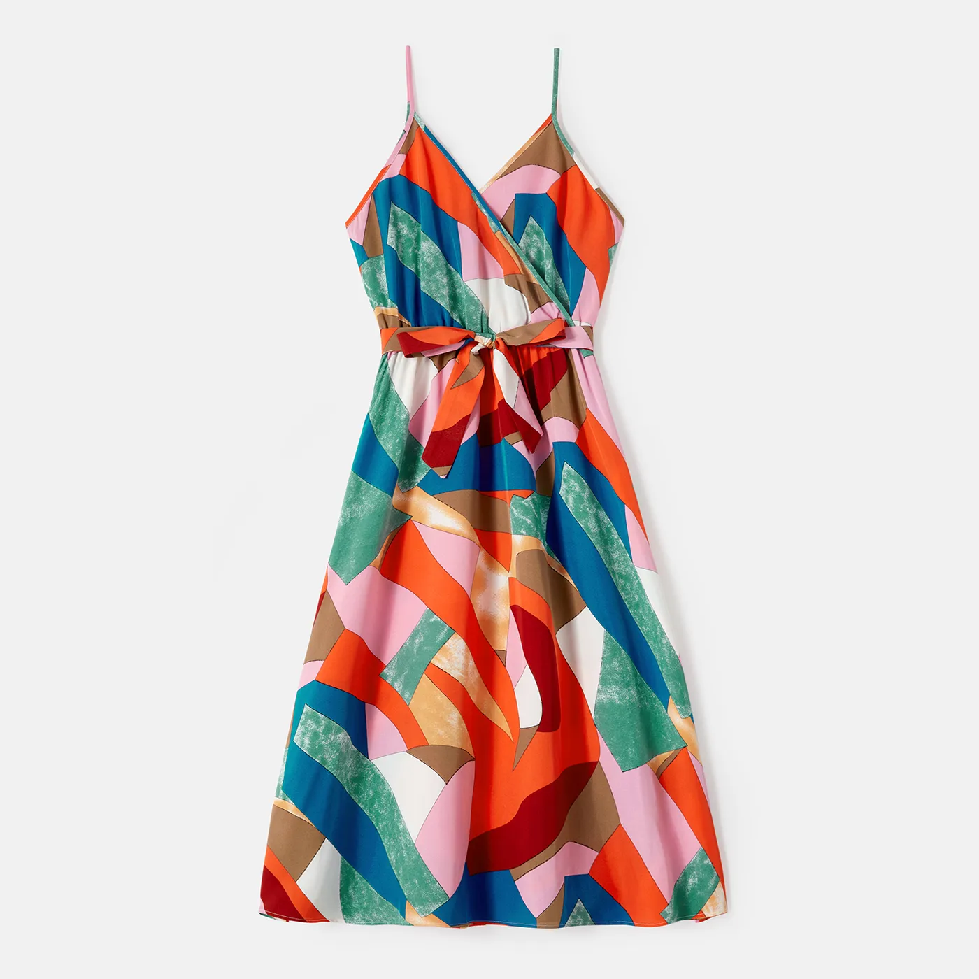 Family Matching Allover Geo Print Belted Cami Dresses and Short-sleeve Spliced T-shirts Sets  big image 15