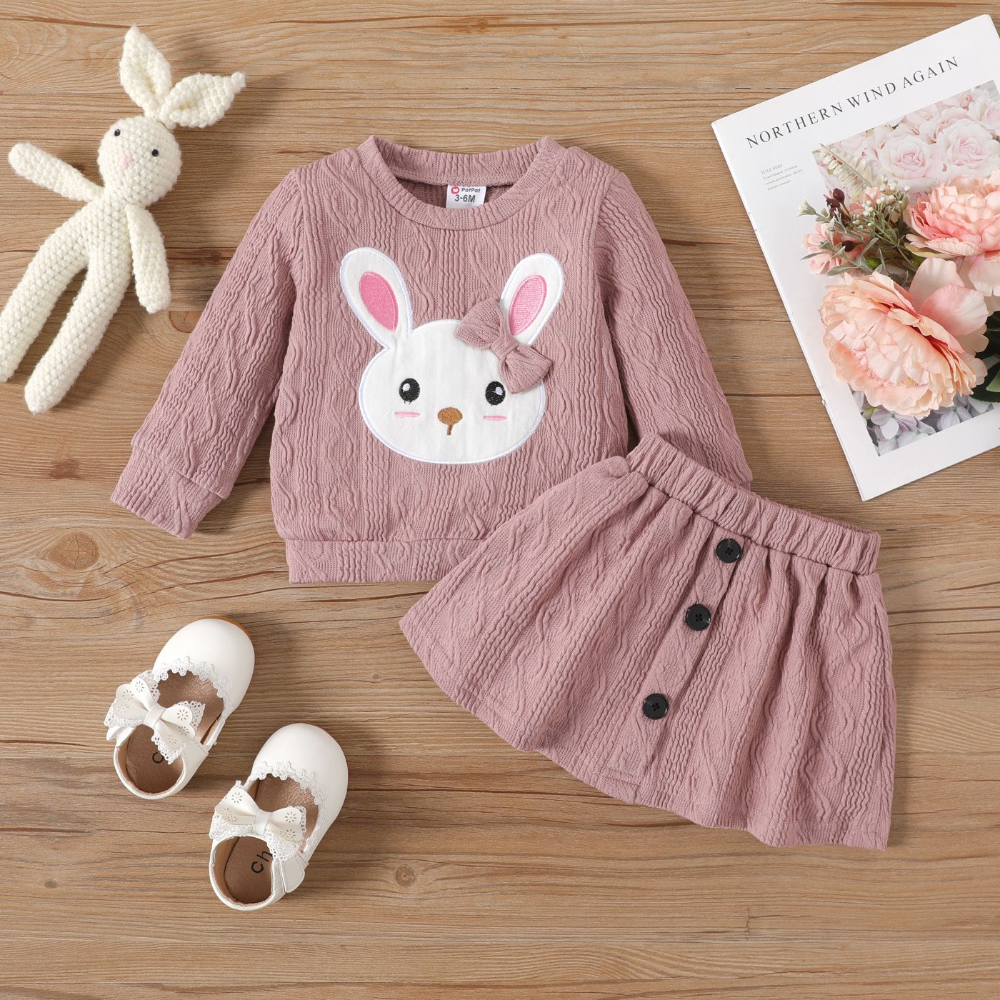 

2pcs Baby Girl Rabbit Graphic Pink Cable Knit Long-sleeve Top & Skirt Set