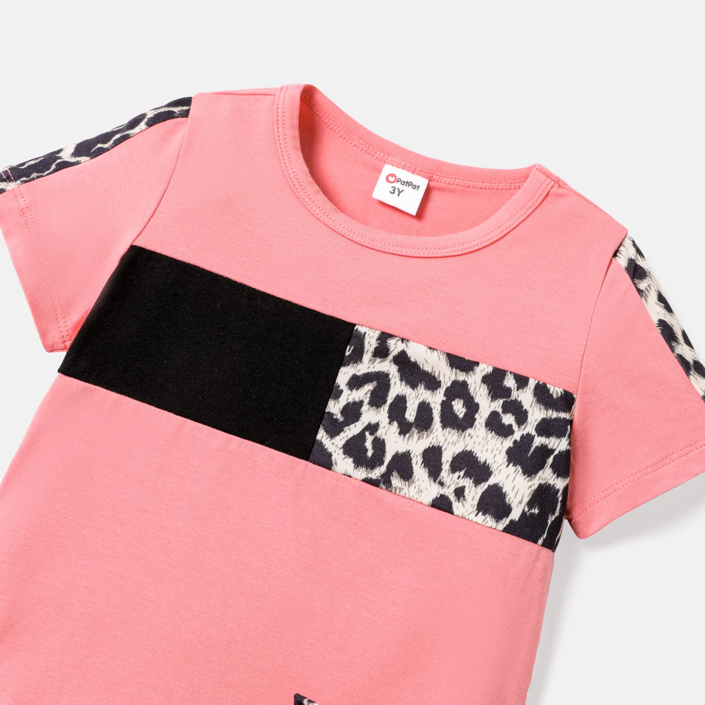 2pcs Toddler Girl Naia Leopard Print Splice Short-sleeve Tee and Elasticized Shorts Set Pink image 3