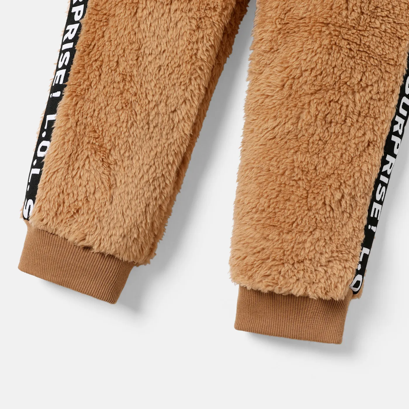L.O.L. SURPRISE! 2pcs Toddler Girl Letter Print Colorblock Fleece Hoodie Sweatshirt and Elasticized Pants Set Brown image 4