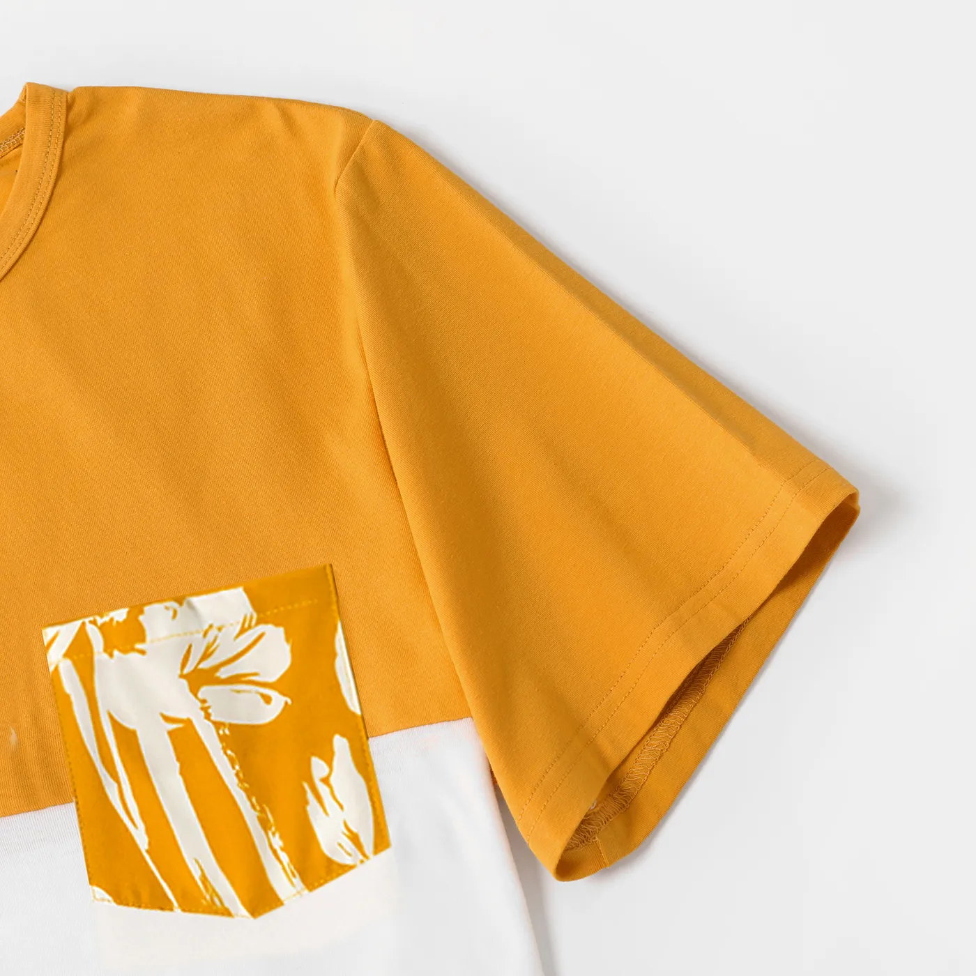Family Matching Cotton Short-sleeve Colorblock T-shirts and Floral Print Off Shoulder Belted Dresses Sets  big image 19