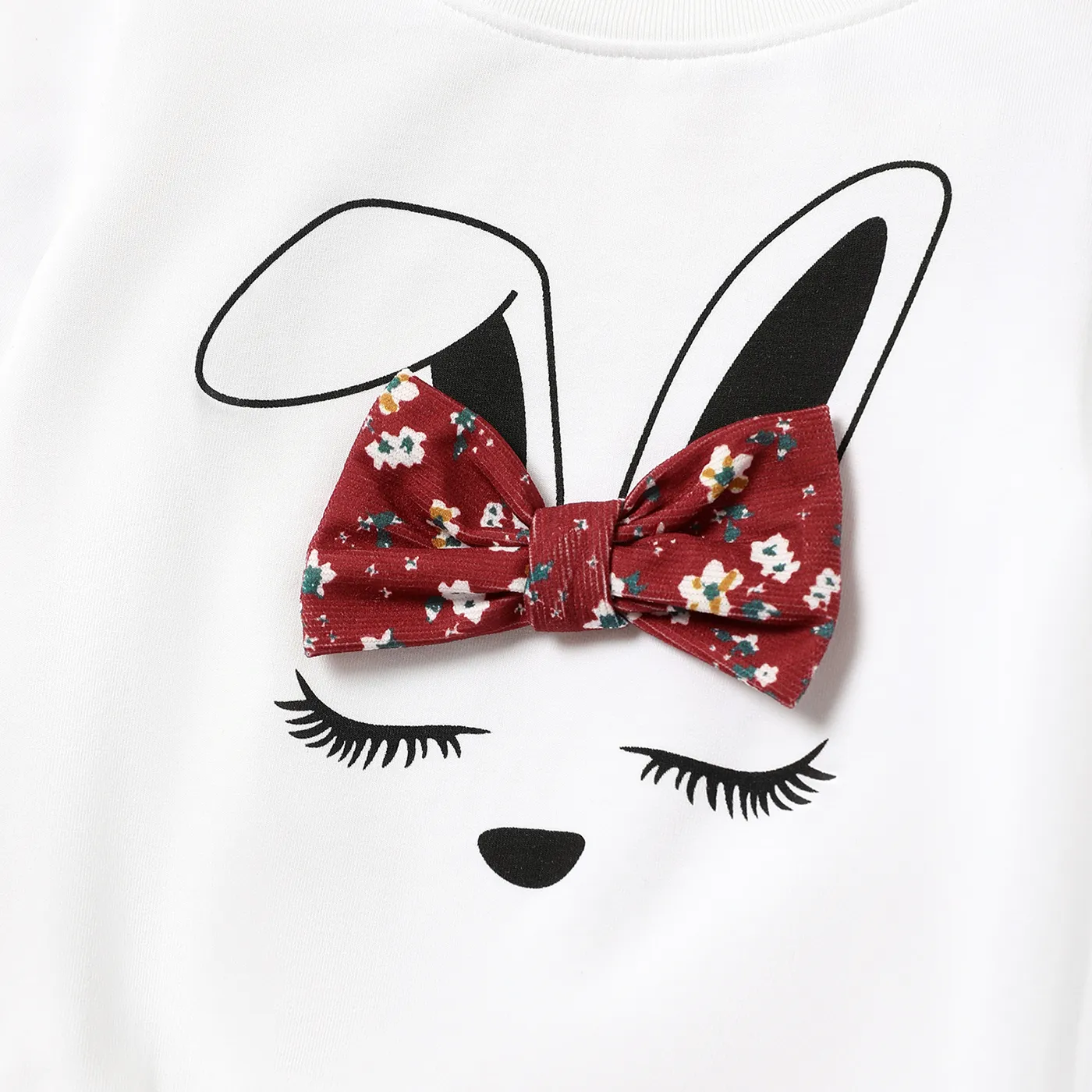 2pcs Baby Girl Rabbit Graphic Long-sleeve Cotton Sweatshirt and Floral Print Pants Set  image 5