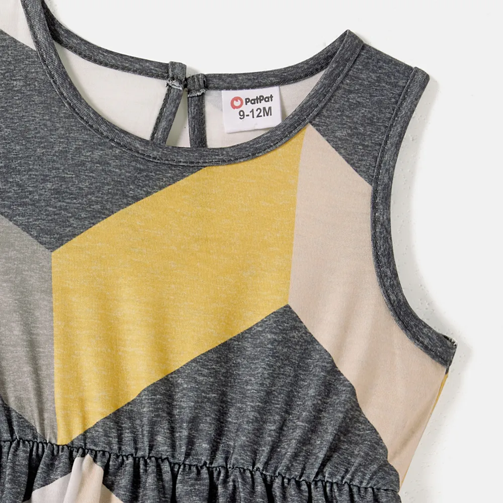 Family Matching Chevron Striped Halter Maxi Dresses and Short-sleeve Colorblock T-shirts Sets big image 4