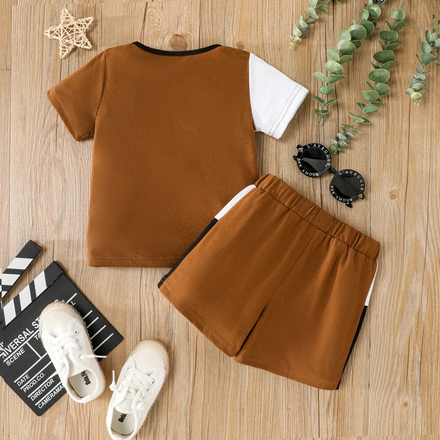 2pcs Toddler Boy Trendy Colorblock Tee and Shorts Set  image 2