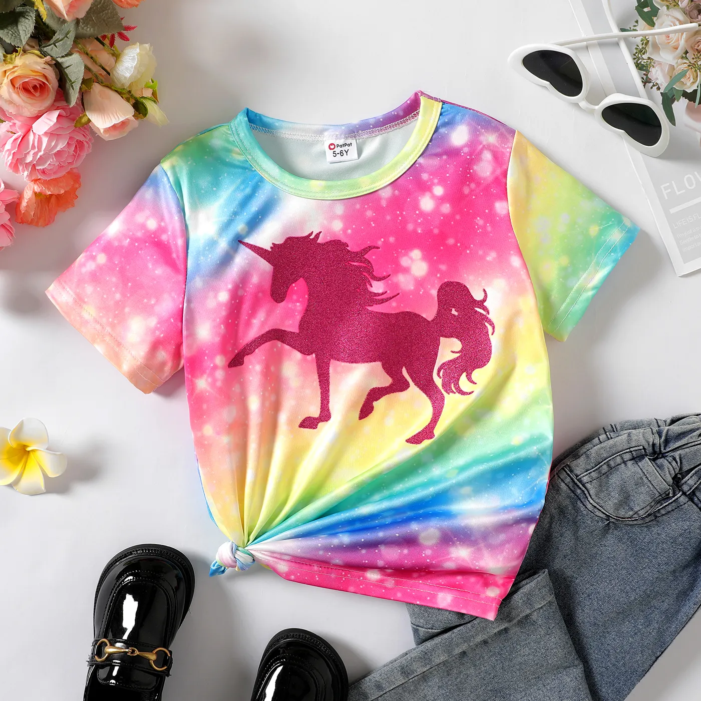 

Kid Girl Unicorn Print Colorblock Short-sleeve Tee / Raw Hem Denim Shorts