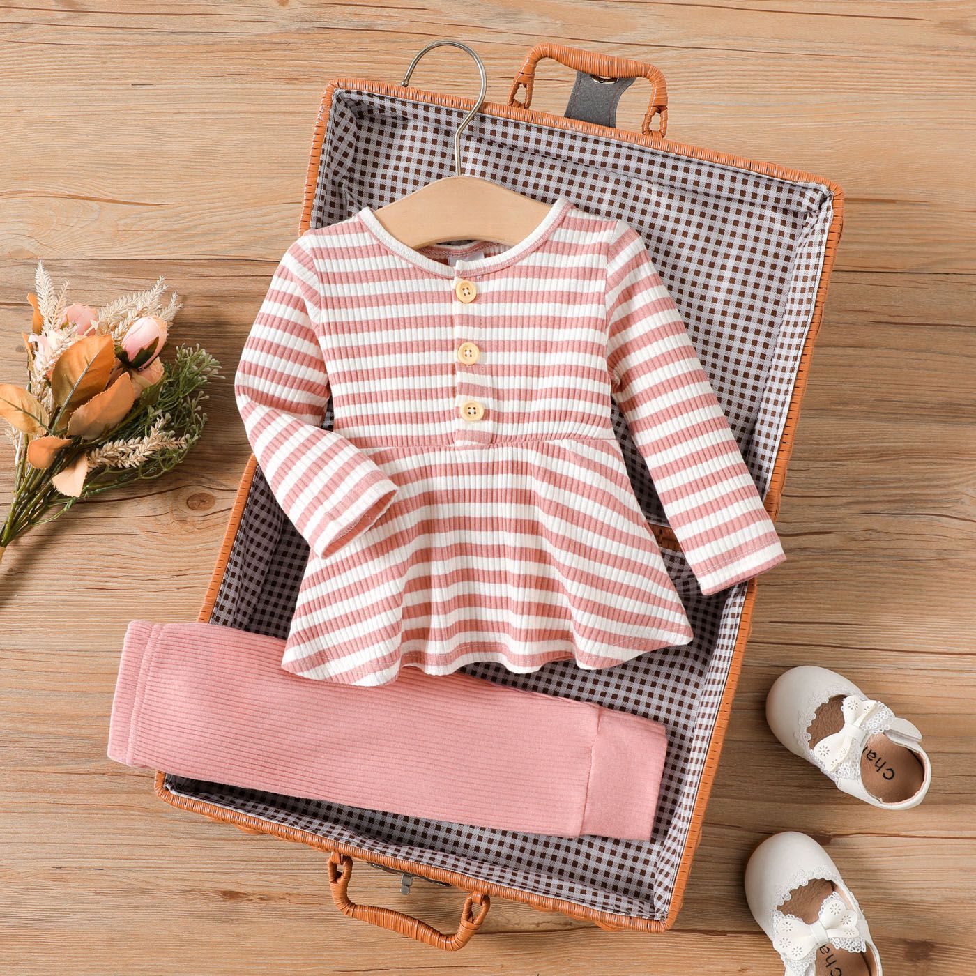 

2pcs Baby Girl Cotton Ribbed Striped Long-sleeve Top and Solid Leggings Set