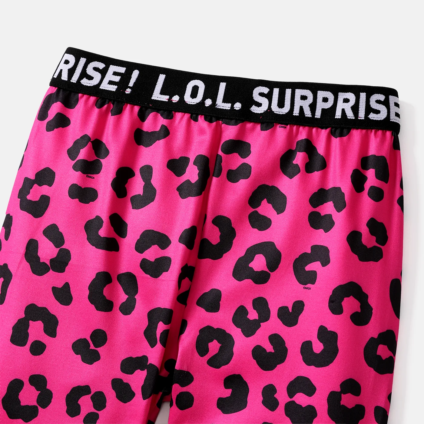 L.O.L. SURPRISE! 2pcs Kid Girl Character Letter Print Cut Out Long-sleeve Tee and Leopard Print Leggings Set  image 5