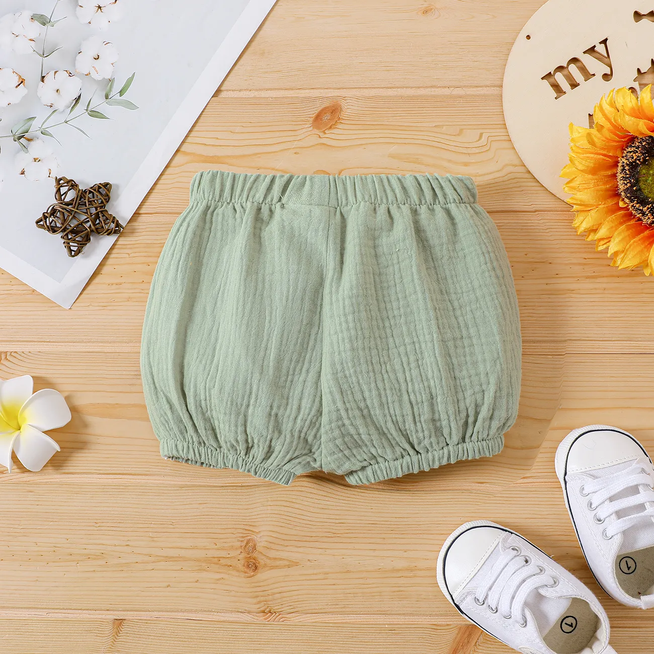 Baby Unisex Basics Shorts blassgrün big image 1