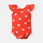 Valentine's Day Baby Girl Allover Heart Print Bow Decor Flutter-sleeve  Naia™ Romper  image 3