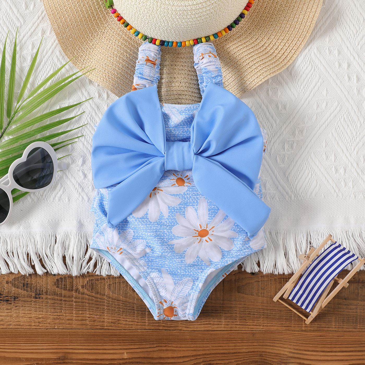

Baby Girl Daisy Print Bow Front One-piece Swimsuit