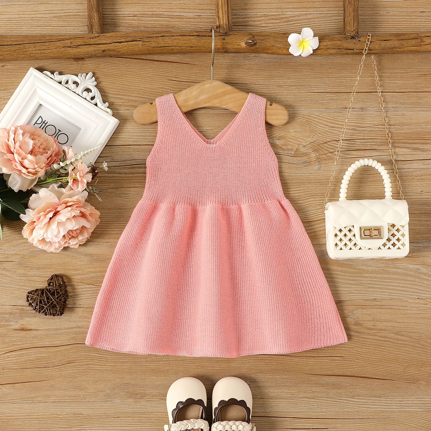 

Baby Girl Solid V Neck Sleeveless Knitted Dress