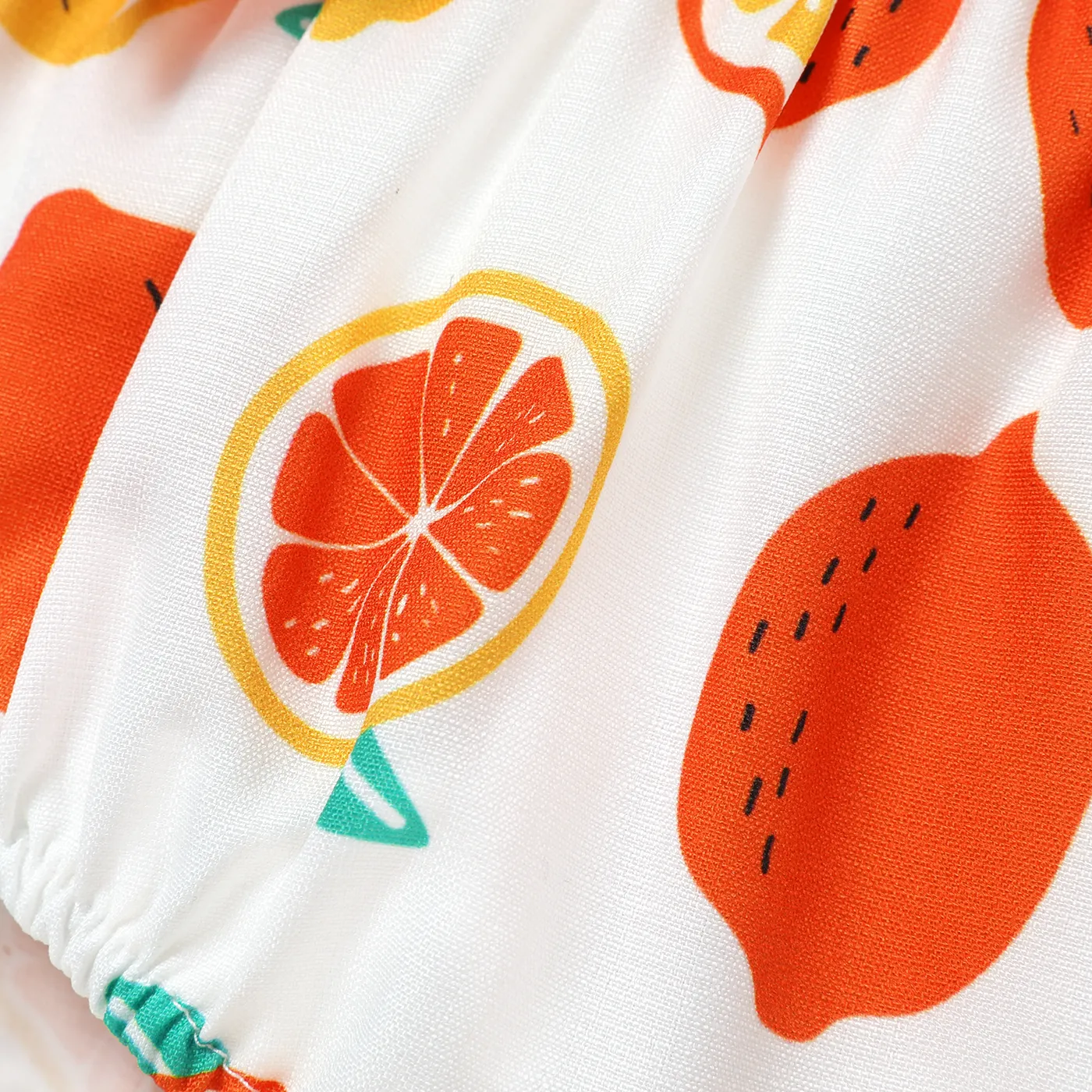 2pcs Baby Girl Cotton Bow Decor Allover Fruit Print Spaghetti Strap Romper & Headband Set Orange image 4