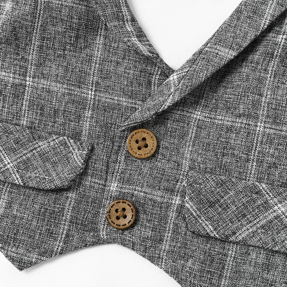 2pcs Baby Boy Cotton Faux-two Plaid Bow tie Vest Design Short-sleeve Tee and Shorts Set  big image 4