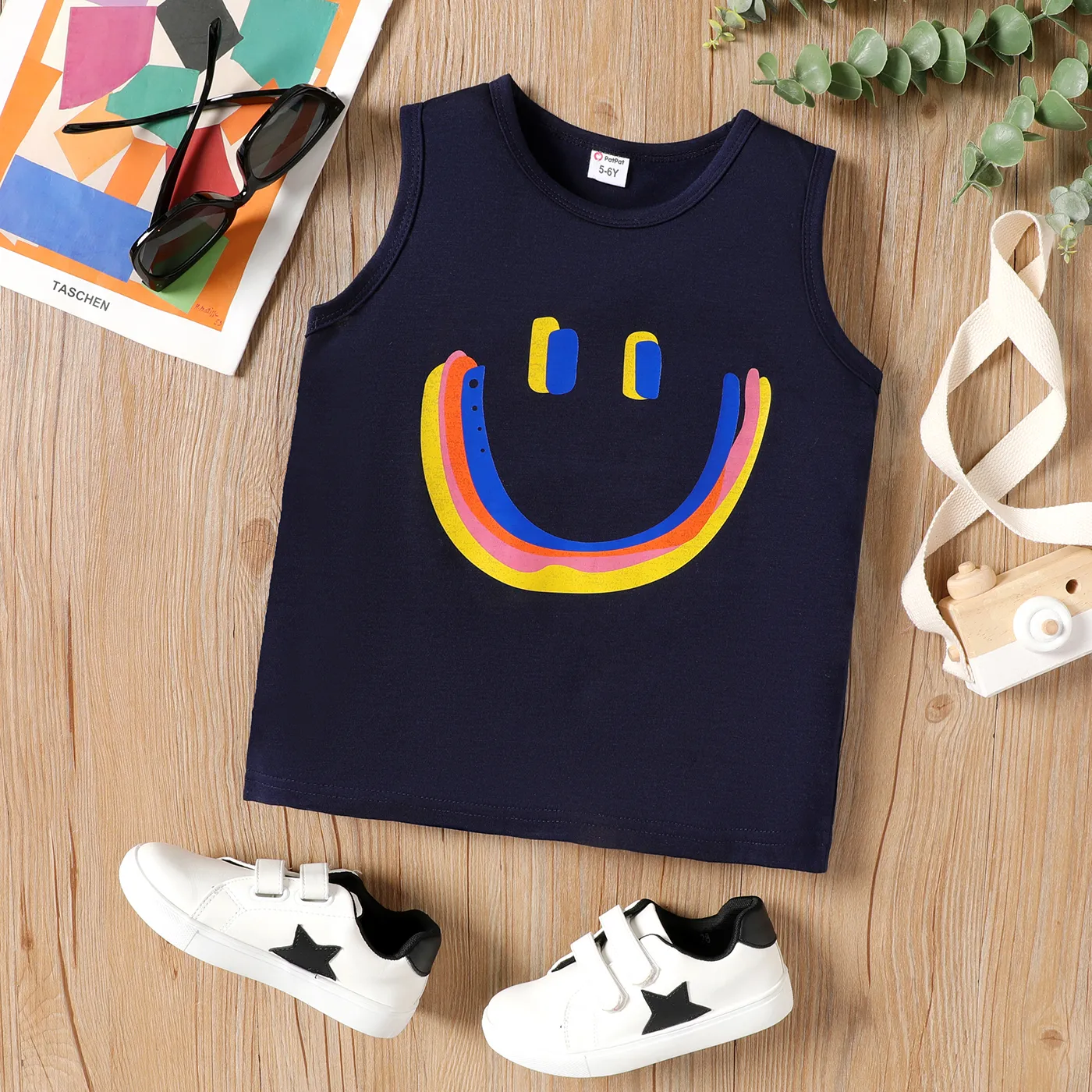 

Kid Boy Smile Face Print Tank Top / Plaid Hooded Short-sleeve Shirt / Basic Solid Color Elasticized Shorts