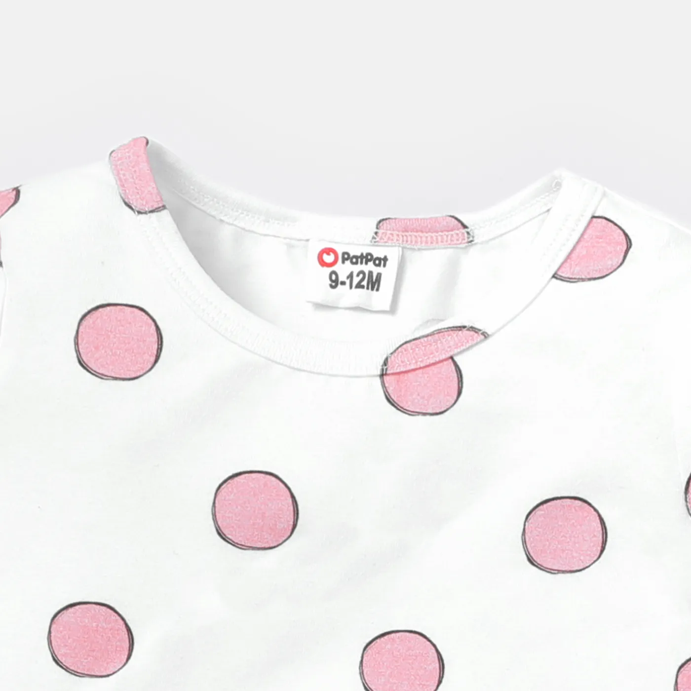 2pcs Baby Girl Cotton Cat Pattern Slip Romper and Cotton Polka Dot Short-sleeve Tee Set  image 5