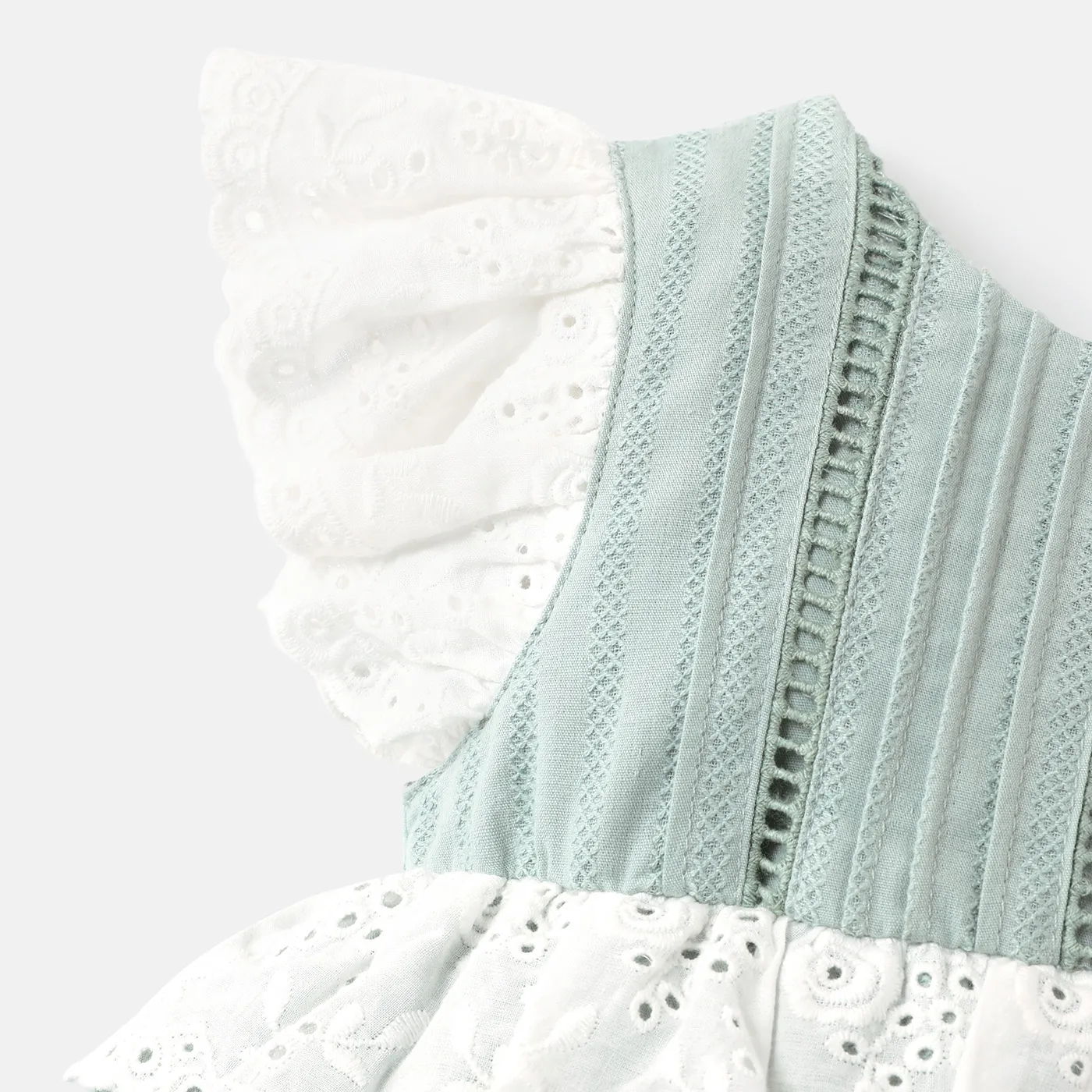 Baby Girl 100% Cotton Contrast Ruffled Flutter-sleeve Textured Romper  image 6