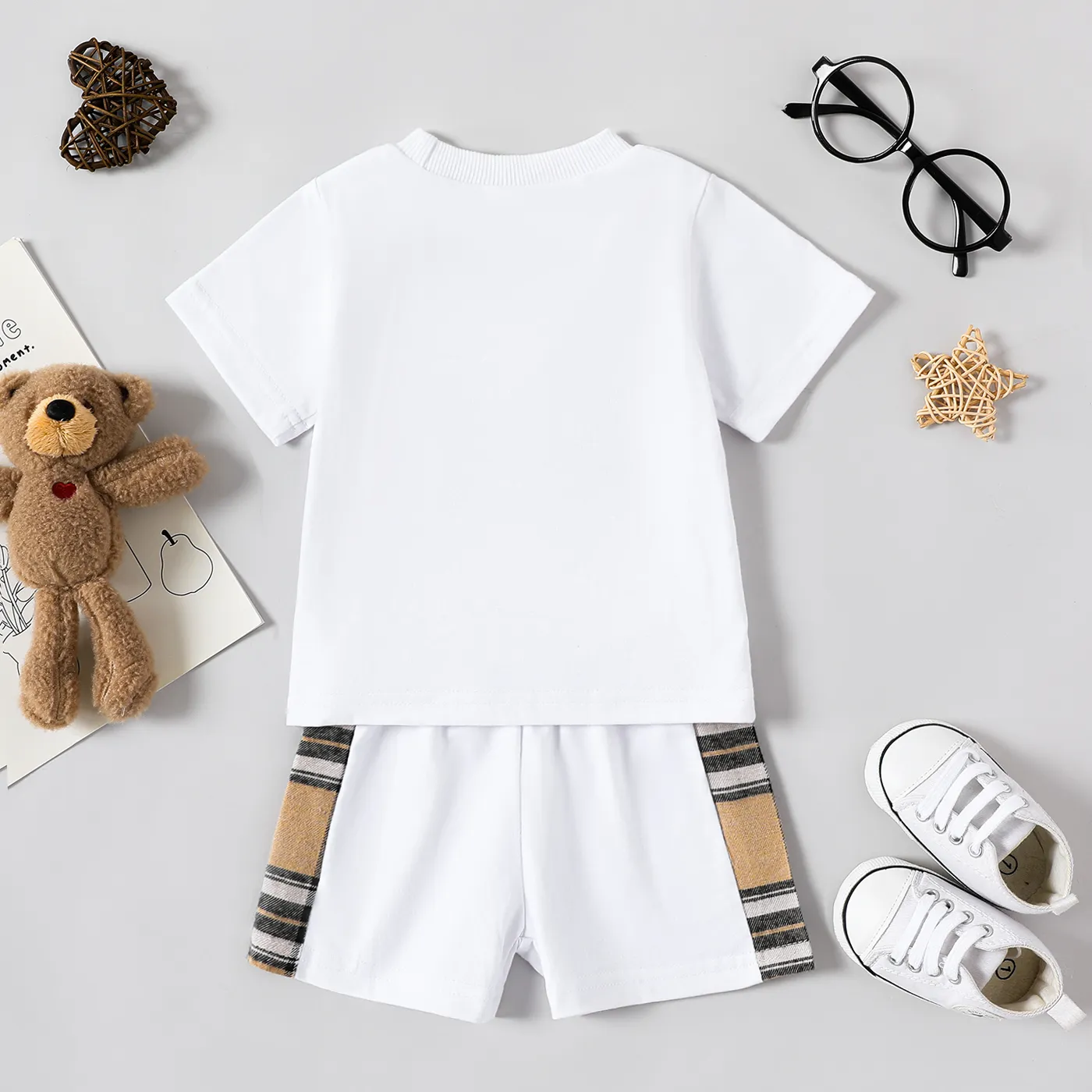 2pcs Baby Boy Plaid Bear Graphic Short-sleeve Tee & Shorts Set White image 2