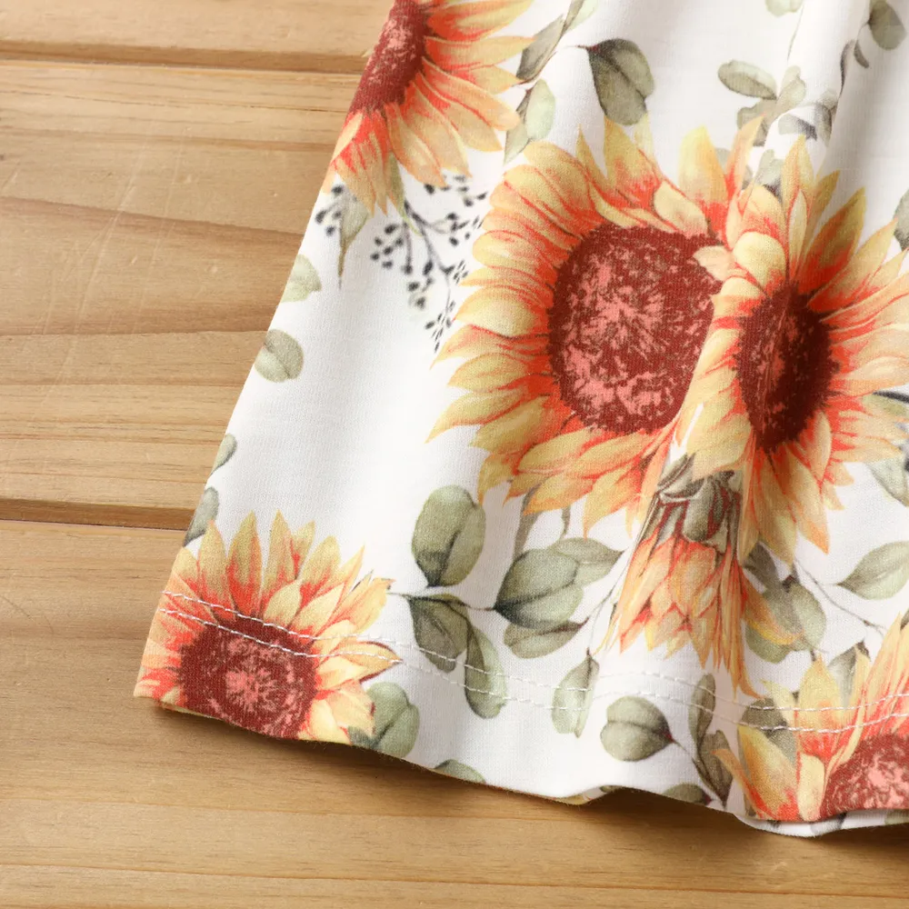 2pcs Baby Girl Allover Sunflower Print Naia™ Tank Dress and Solid Ribbed Long-sleeve Cardigan Set  big image 4