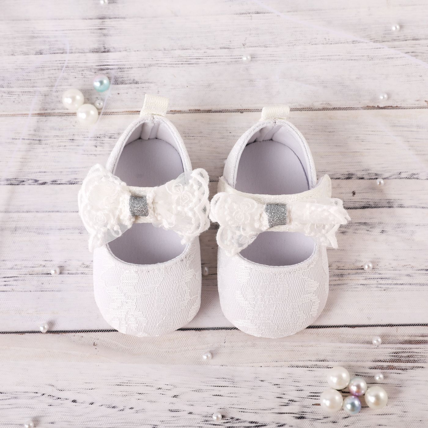 

Baby / Toddler Lace Bow Decor Prewalker Shoes