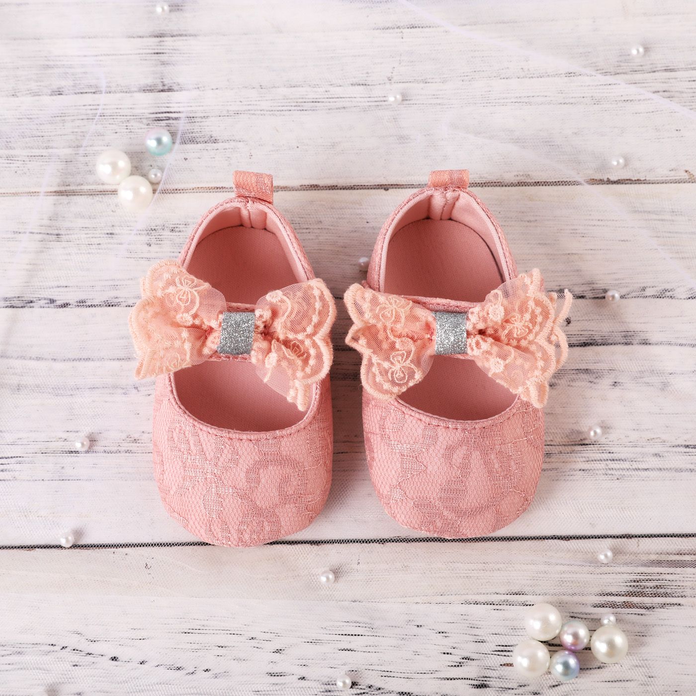 

Baby / Toddler Lace Bow Decor Prewalker Shoes