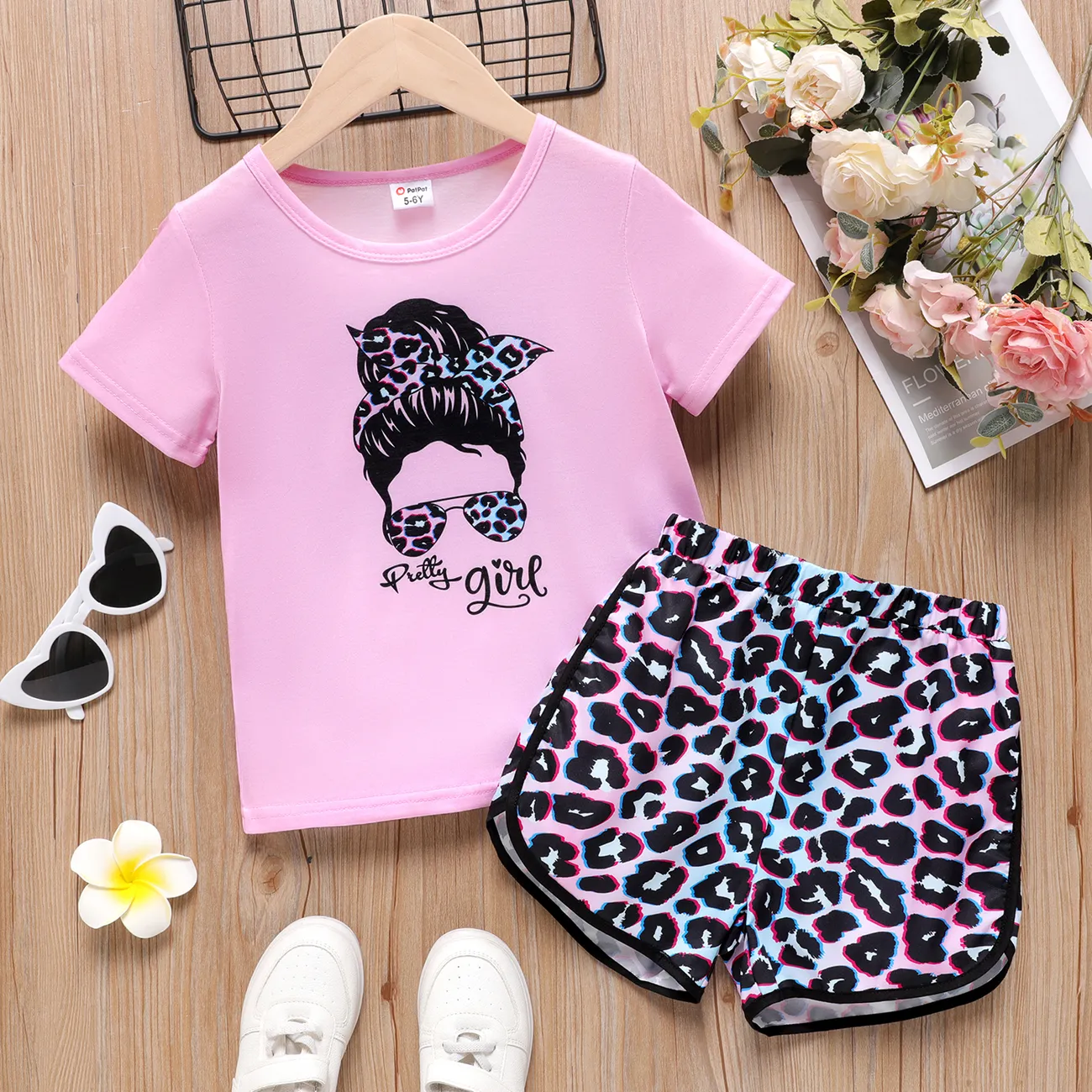 2pcs Kid Girl Figure Print Short-sleeve Tee and Leopard Print Shorts Set Dark Pink big image 1