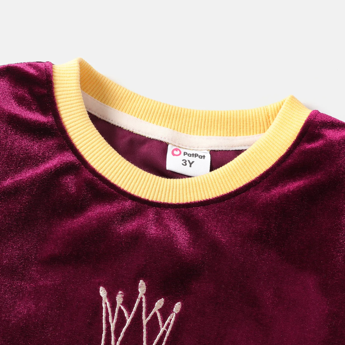 2pcs Toddler Girl Letter Embroidered Velvet Sweatshirt and Elasticized Pants Set WineRed image 3