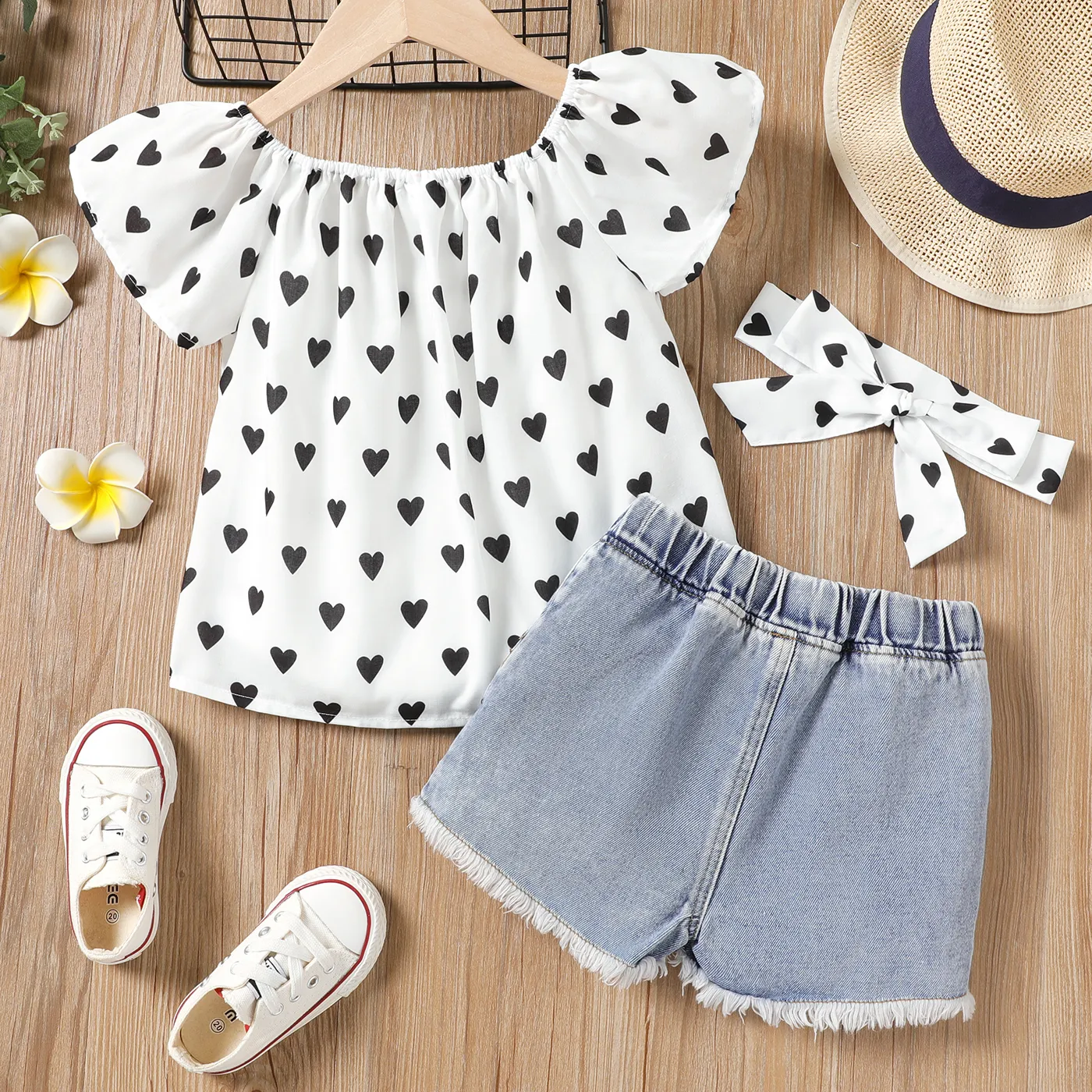 3pcs Toddler Girl Heart Print Off Shoulder Blouse and Denim Shorts & Headband Set  image 3