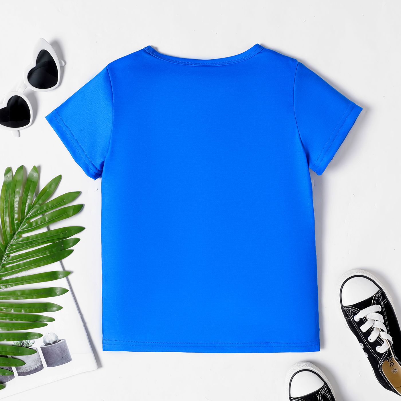 

Kid Boy Face Graphic Print Short-sleeve Tee / Ripped Denim Shorts