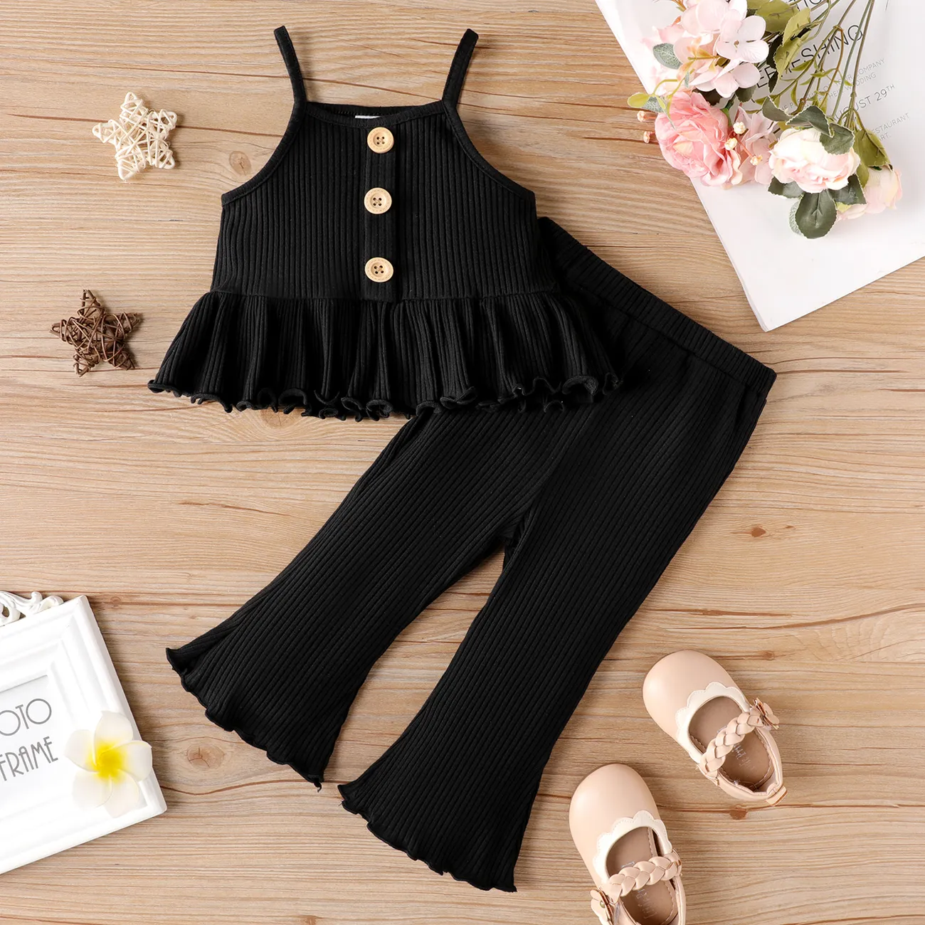 2pcs Baby Girl Button Front Solid Cotton Ribbed Ruffle Hem Cami Top and Flared Pants Set Black big image 1