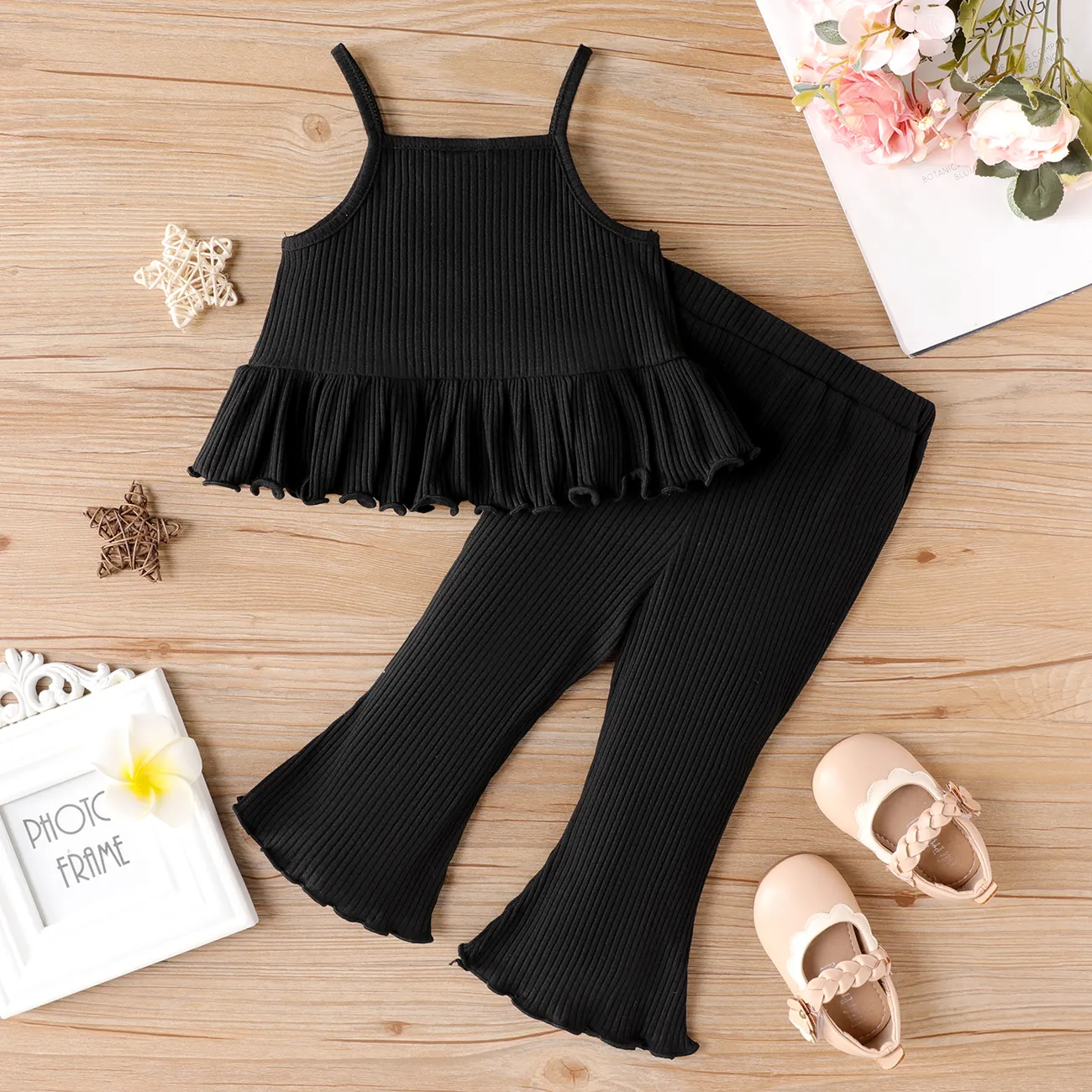 2pcs Baby Girl Button Front Solid Cotton Ribbed Ruffle Hem Cami Top and Flared Pants Set Black big image 1