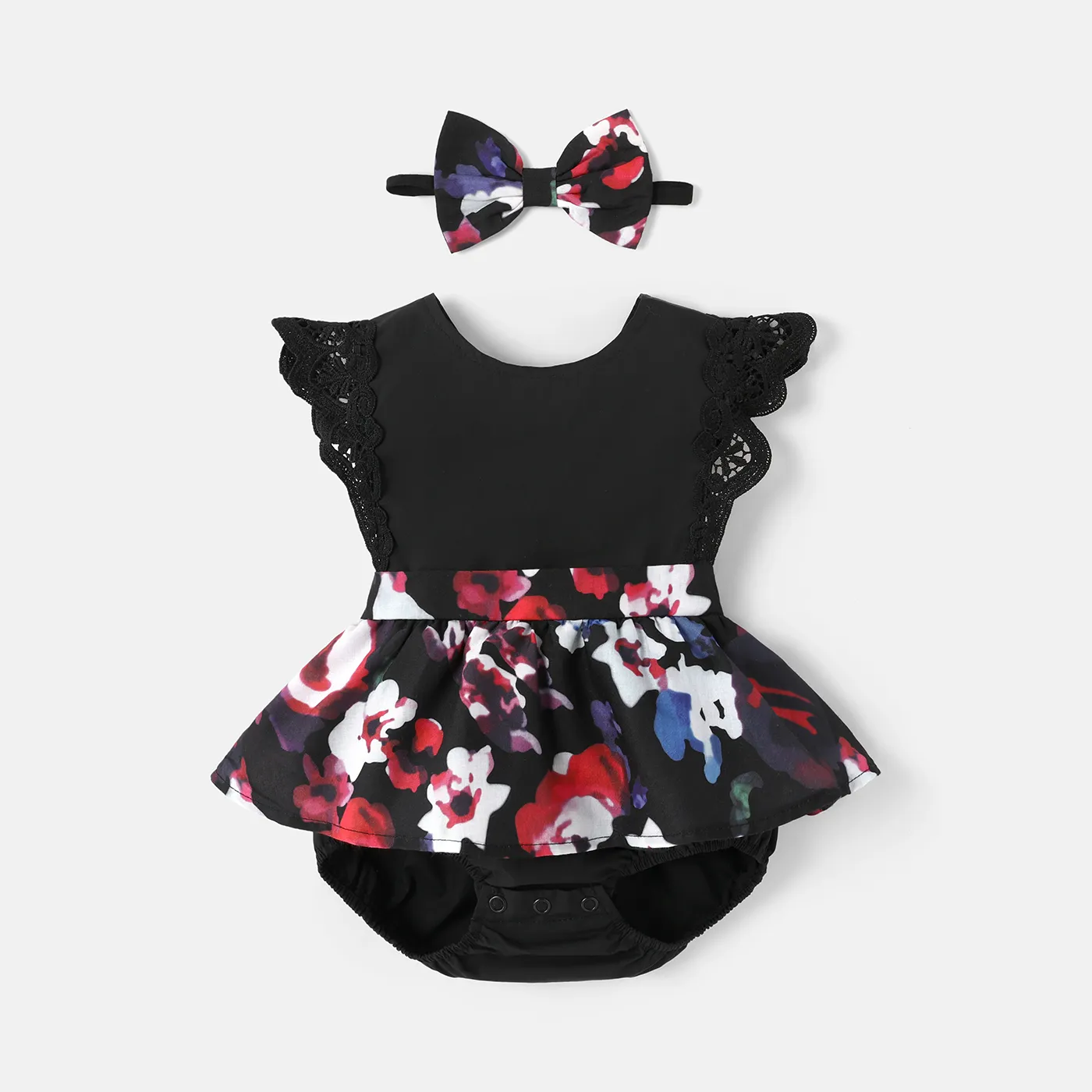 2pcs Baby Girl 100% Cotton Solid & Floral-print Spliced Lace Flutter-sleeve Romper with Headband Set Black big image 1