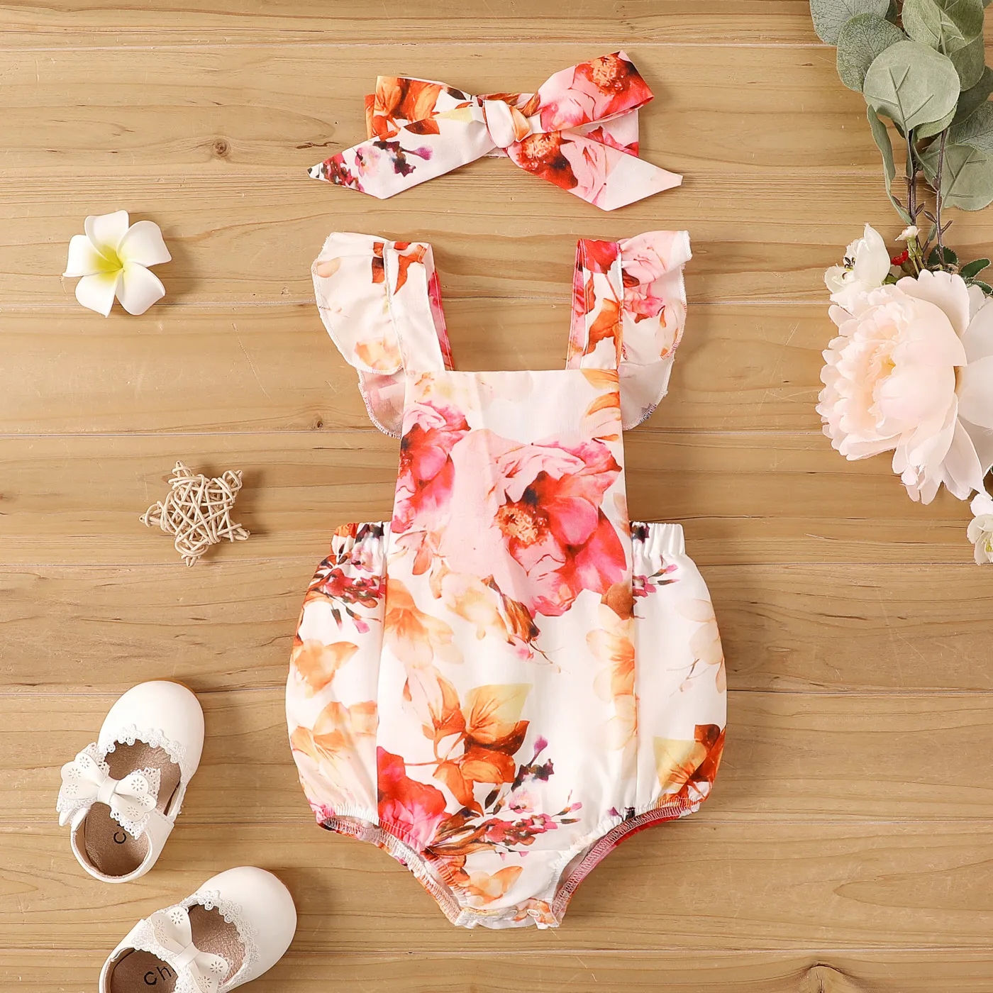 

2pcs Baby Girl Allover Floral Print Ruffle Trim Sleeveless Romper & Headband Set