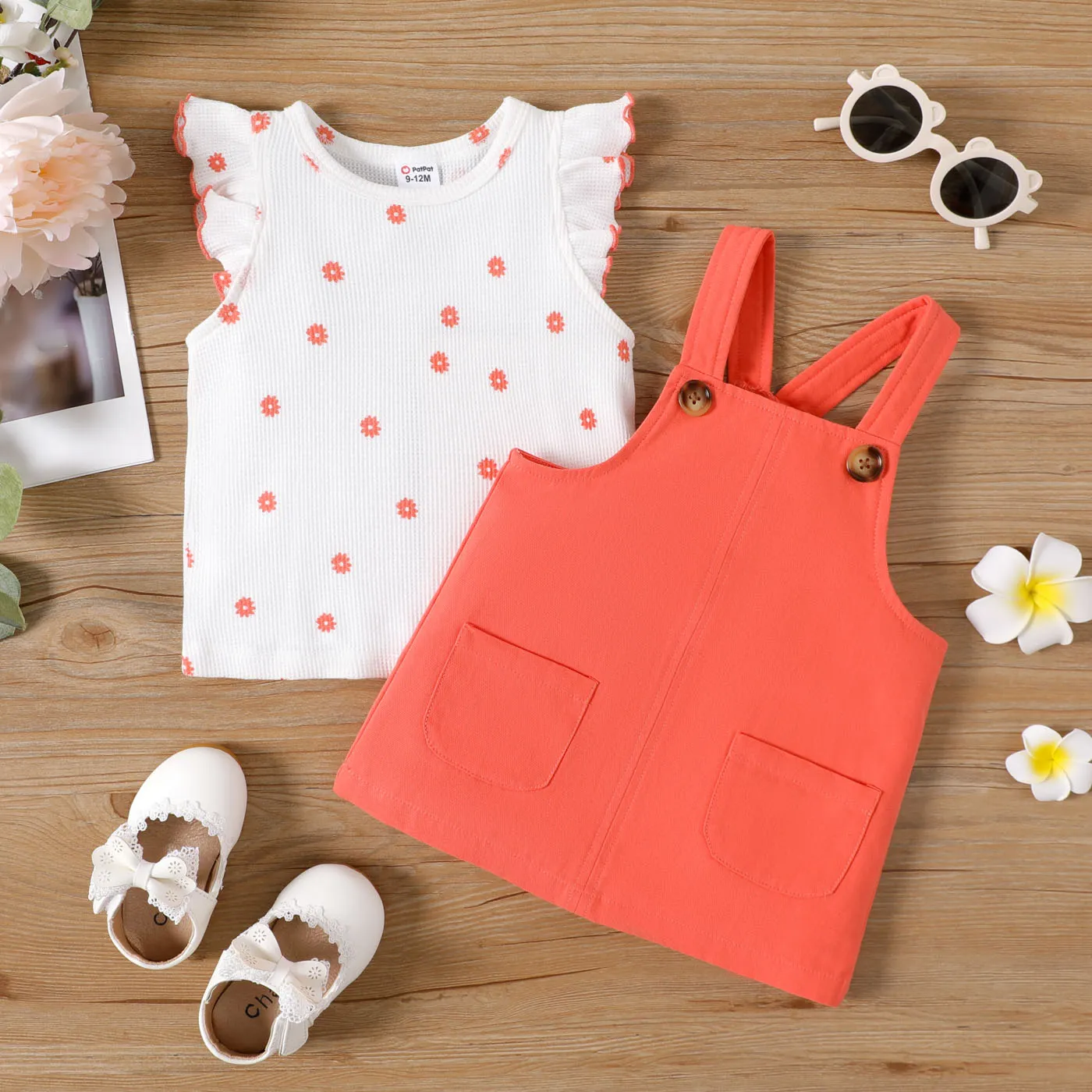 2pcs Baby Girl Floral Print Flutter-sleeve Top and 100% Cotton Overall Dress Set