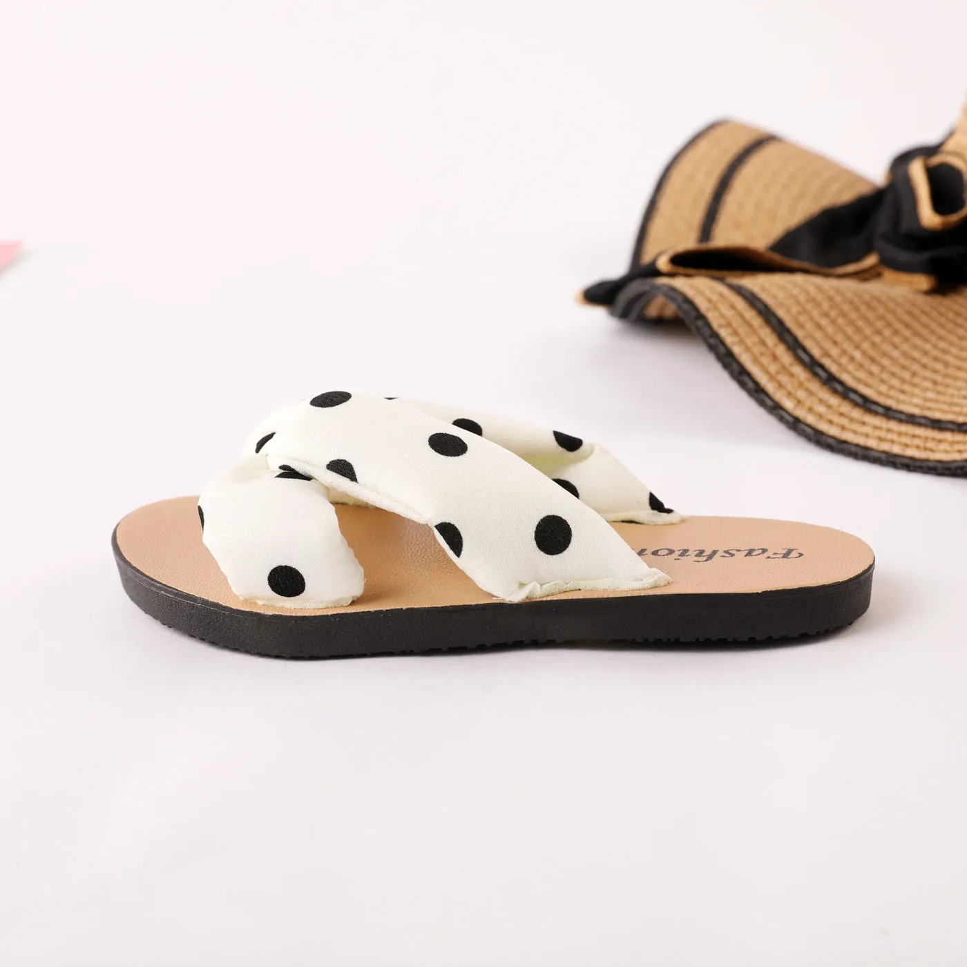 Toddler Girls Cute Polka Dot Slippers  image 3
