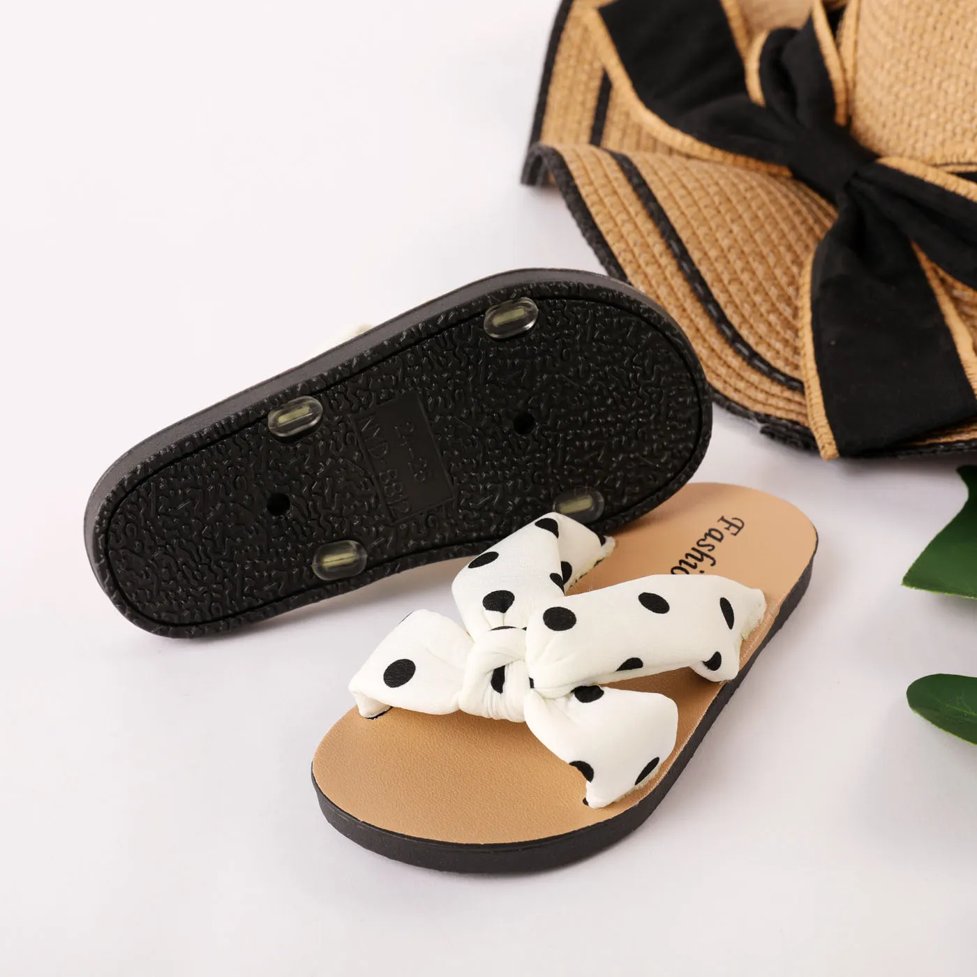Toddler Girls Cute Polka Dot Slippers  image 5