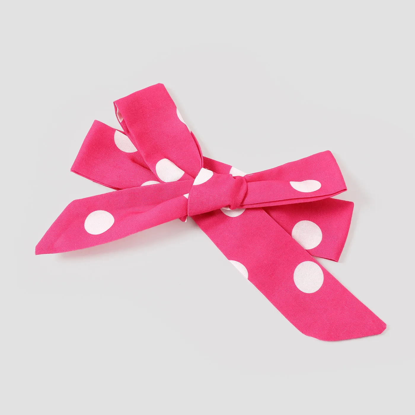 3pcs Baby Girl Flutter-sleeve Bowknot Design Rompers & Polka dots Mesh Skirt and Headband Set  image 5