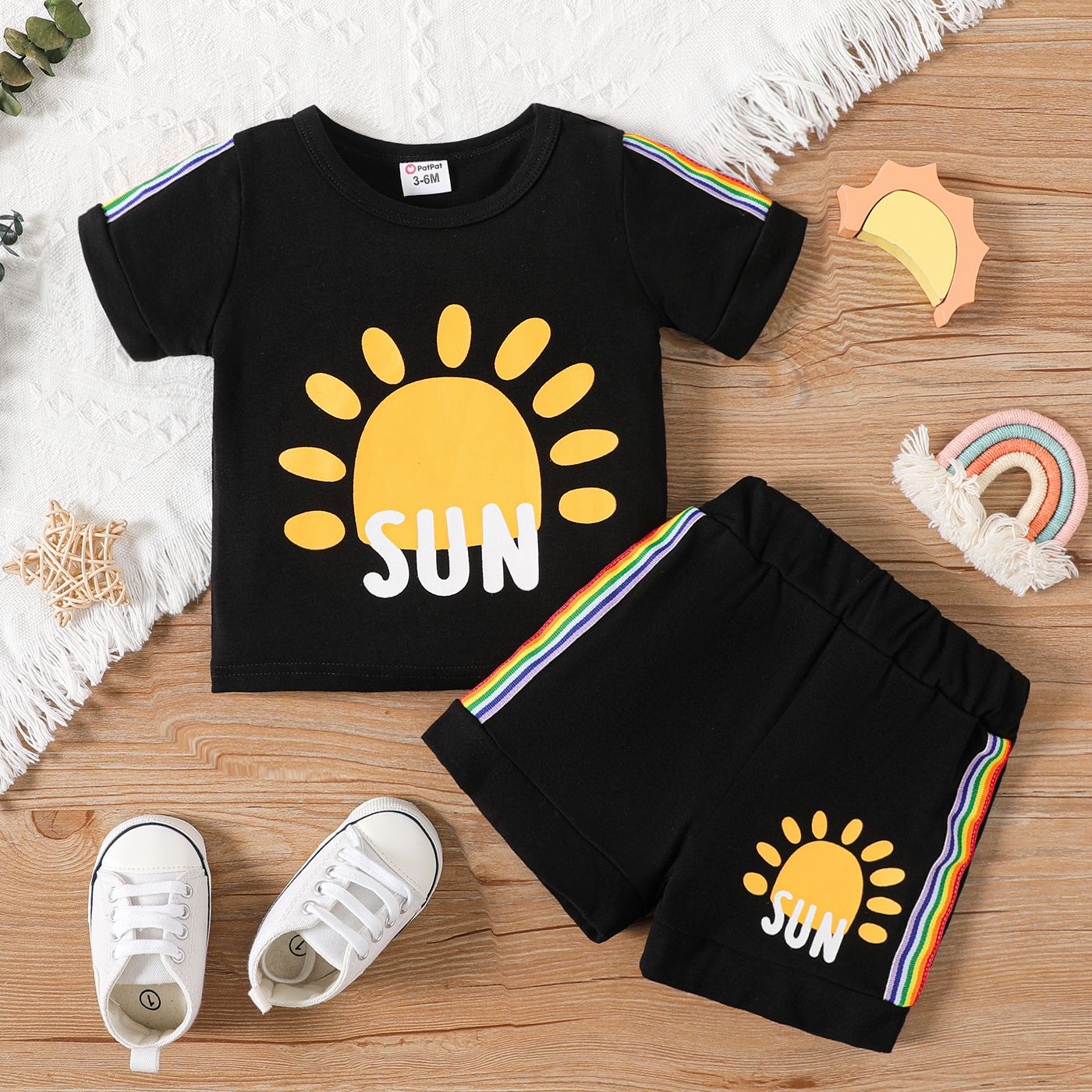 

2pcs Baby Boy Sun Graphic Rainbow Design Short-sleeve Tee & Shorts Set