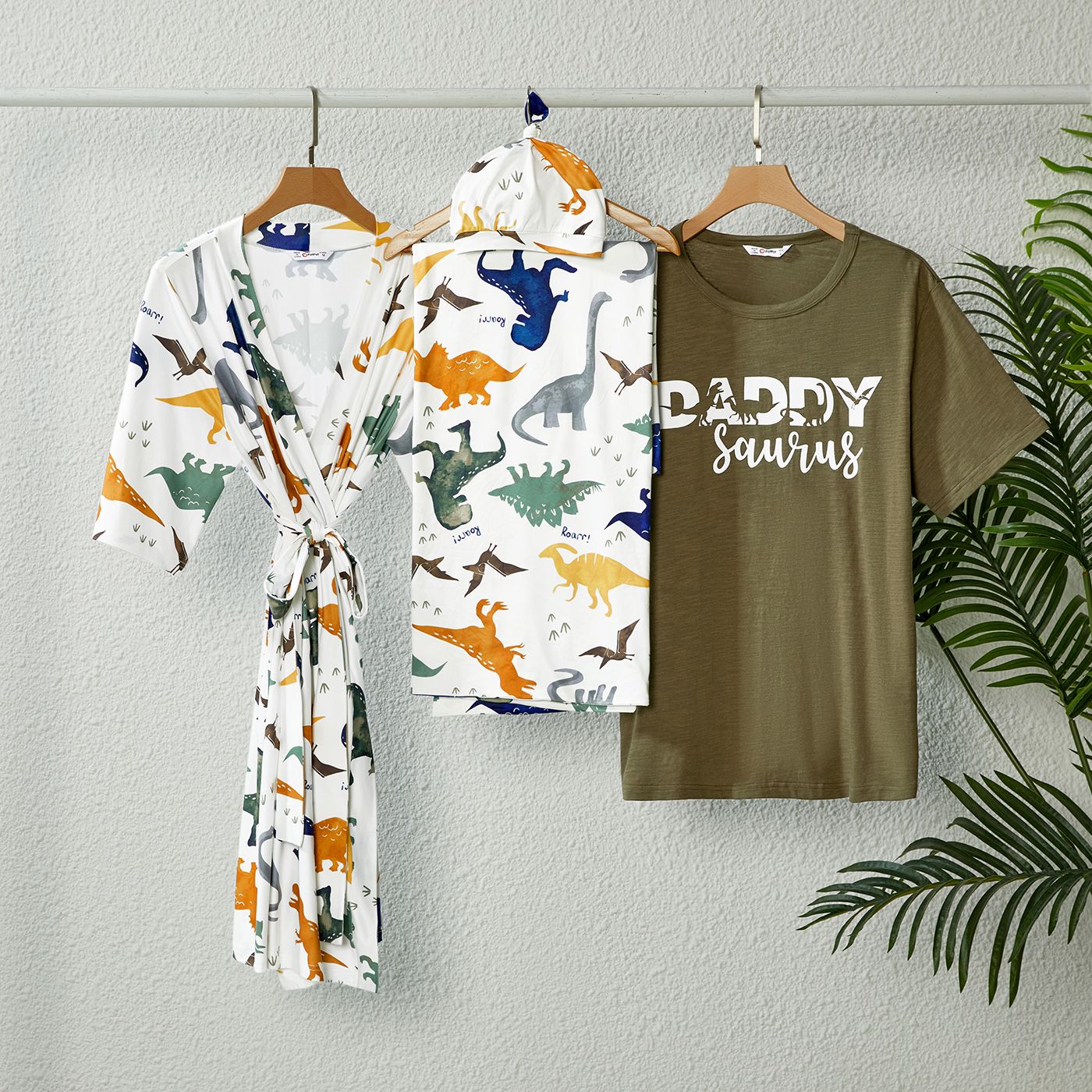 

Family Matching Allover Dinosaur Print Half-sleeve Belted Robe and Swaddle Blanket or Cotton Letter Graphic Short-sleeve Tee Sets