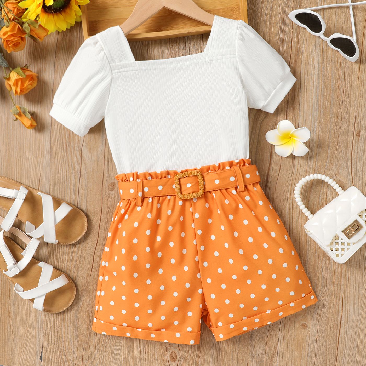 

2pcs Kid Girl Square Neck Short-sleeve Tee and Polka dots Belted Shorts Set