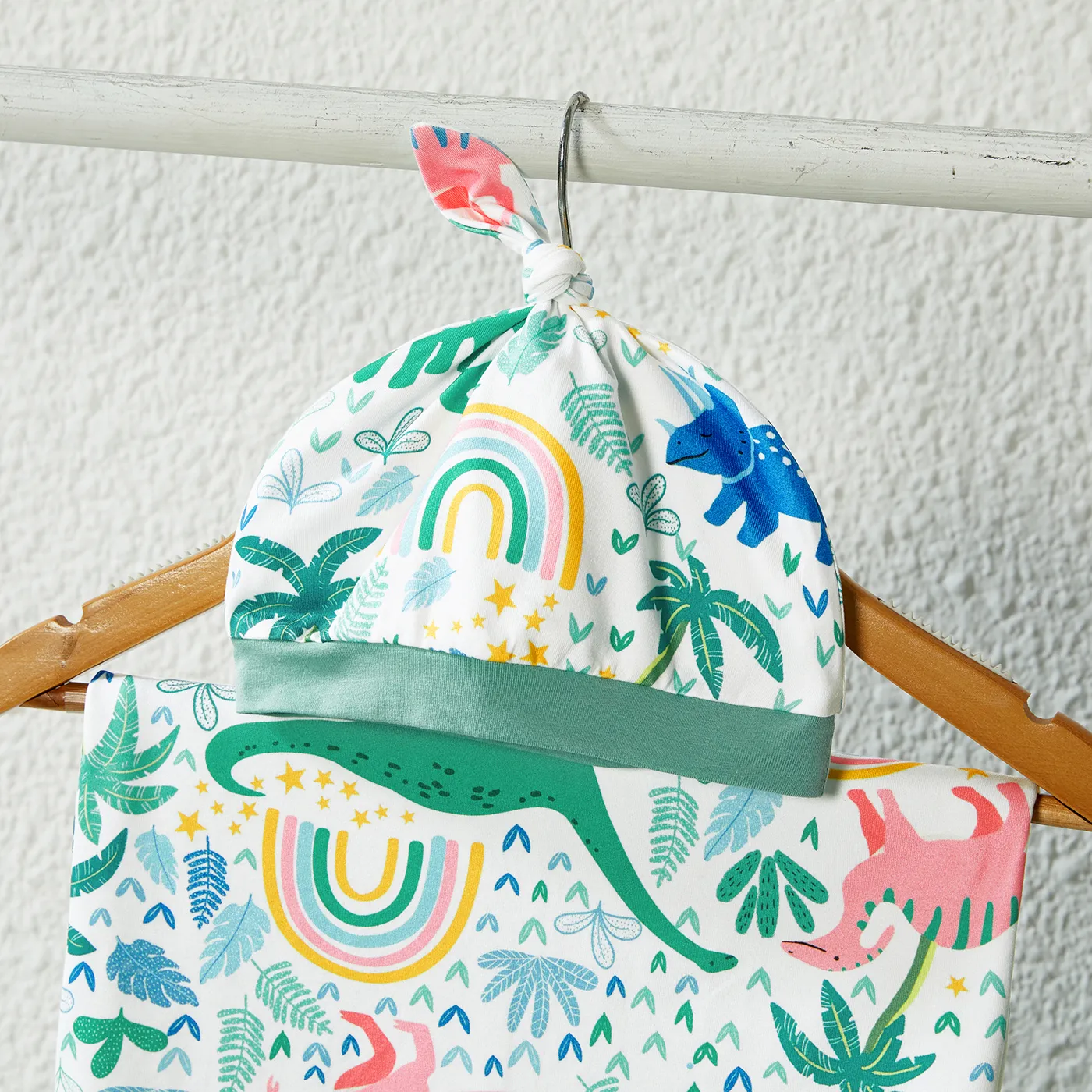 Family Matching Allover Colorful Dinosaur Print Belted Robe and Swaddle Blanket or Cotton Letter Graphic Short-sleeve Tee Sets Multi-color image 3