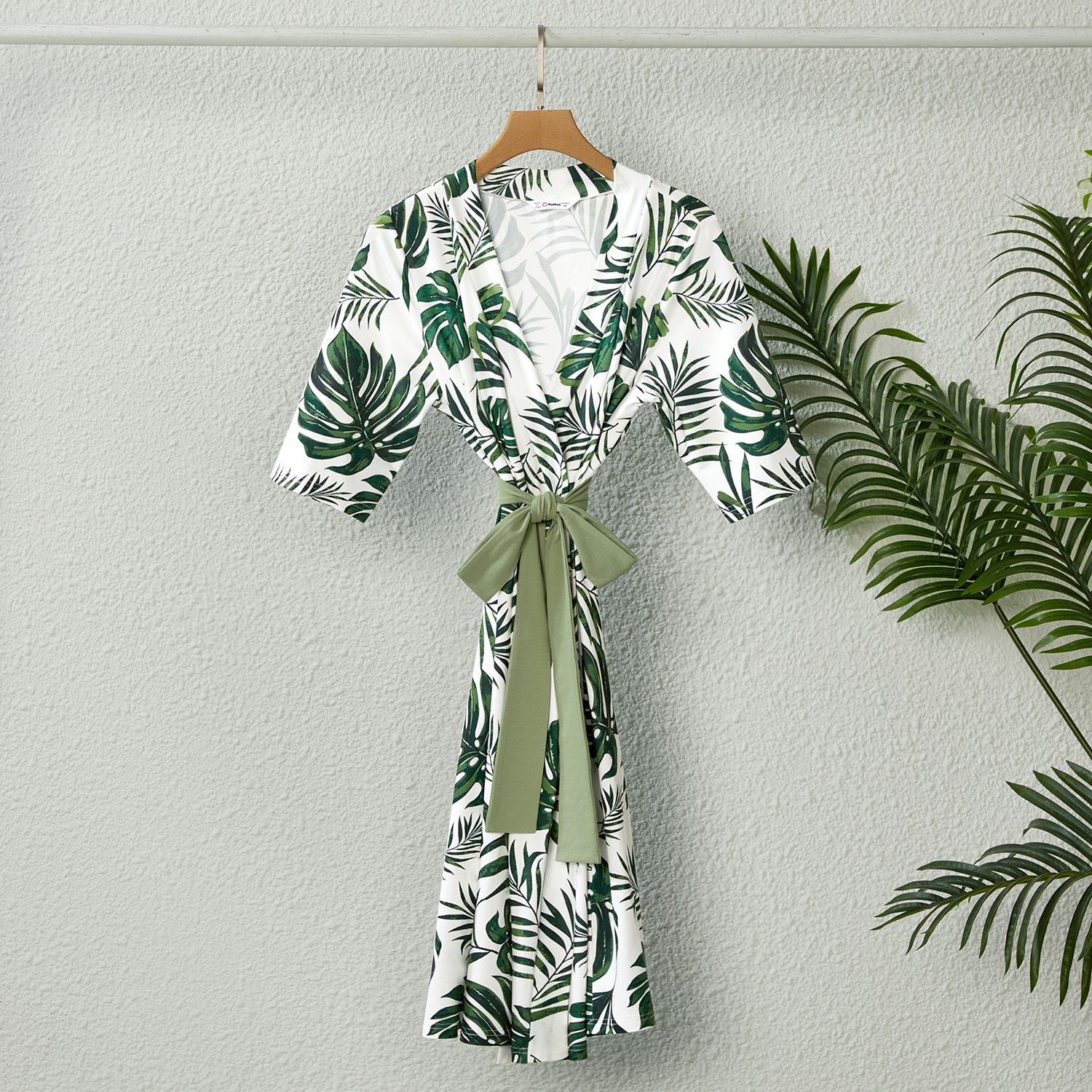Family Matching Allover Plant Print Robe & Swaddle Blanket Or Cotton Tee Sets