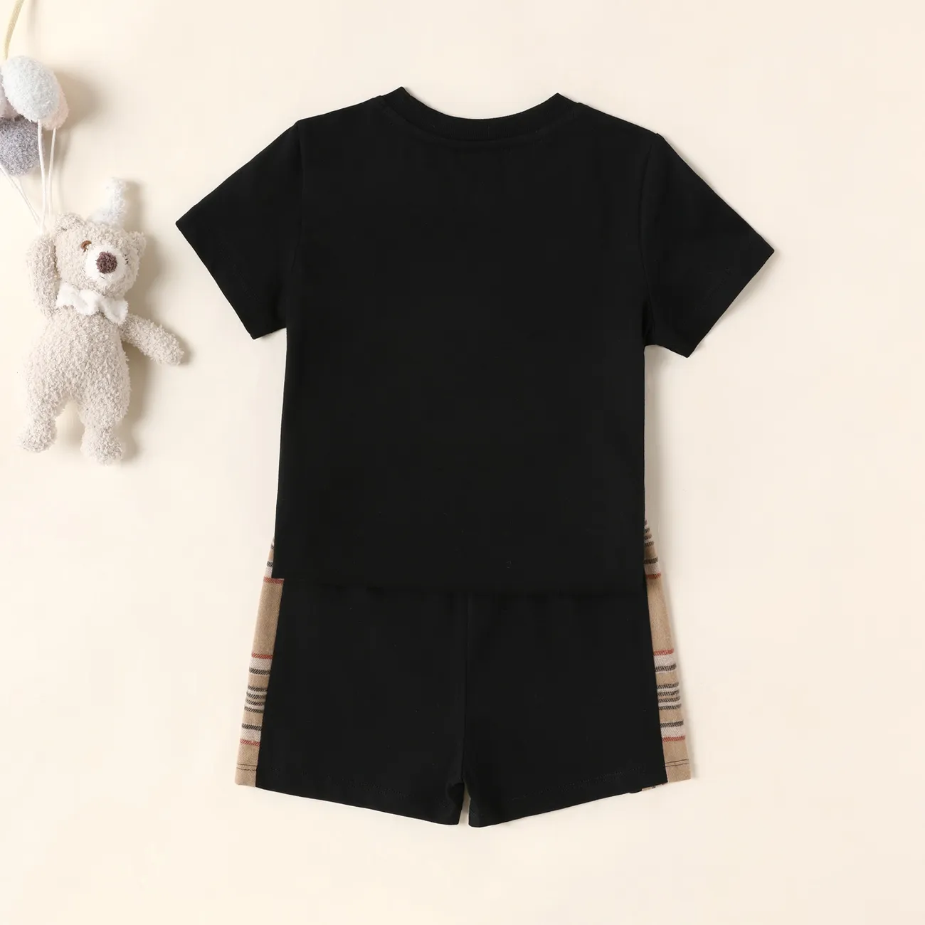 2pcs Toddler Boy Bear Embroidered Cotton Short-sleeve Tee and Plaid Splice Shorts Set Black big image 1