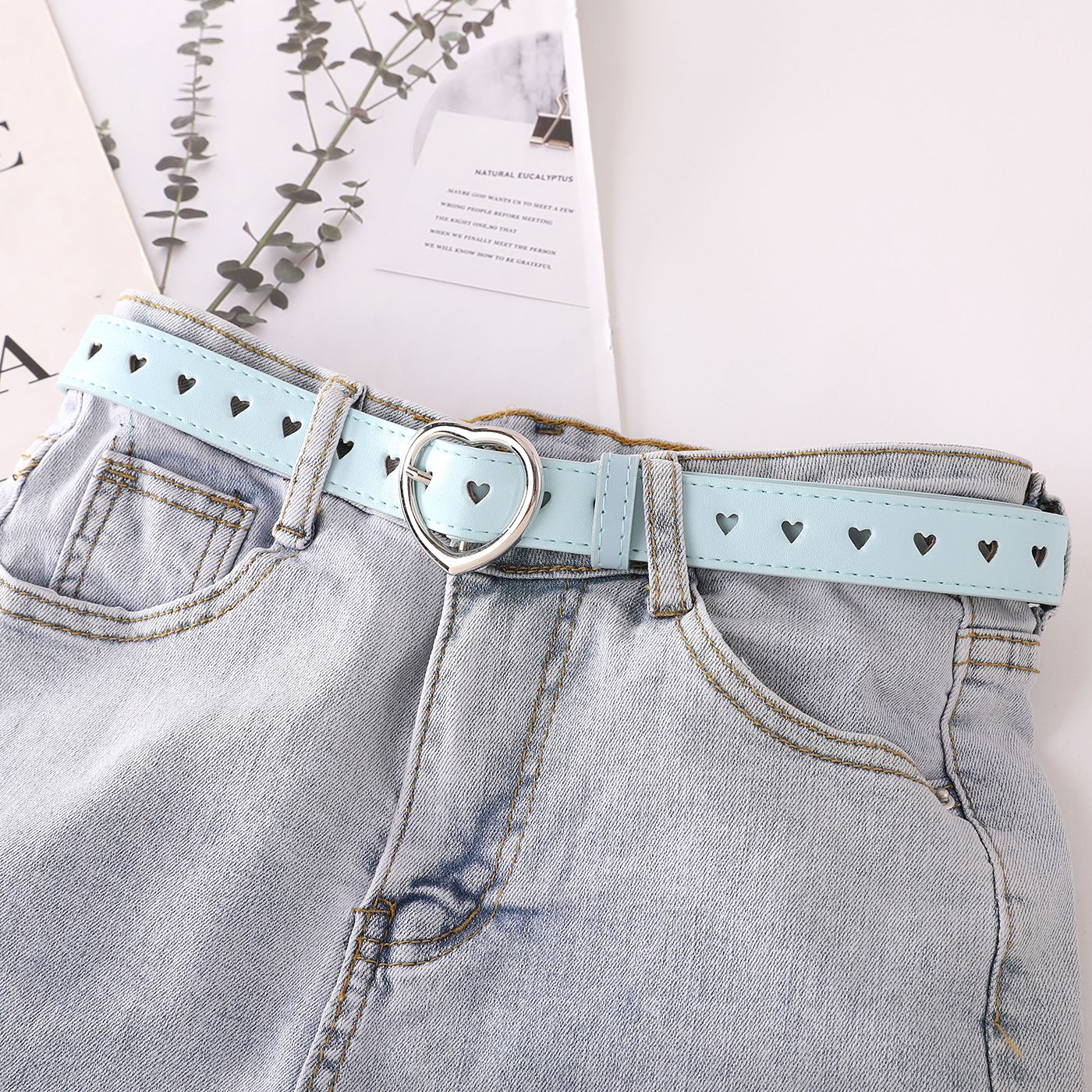 

Kids Fashion Hollow Heart Shaped Heart Buckle Belt