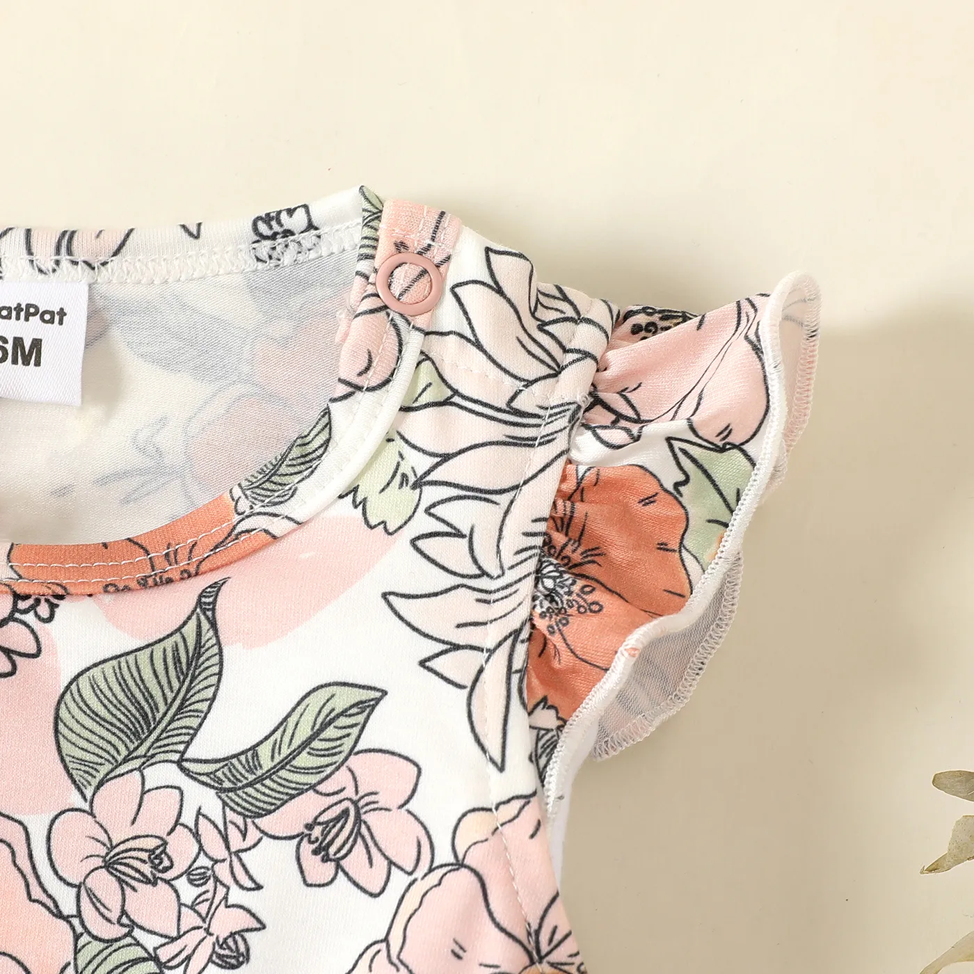 Baby Girl Floral Print Flutter-sleeve Naia™ Romper  image 2