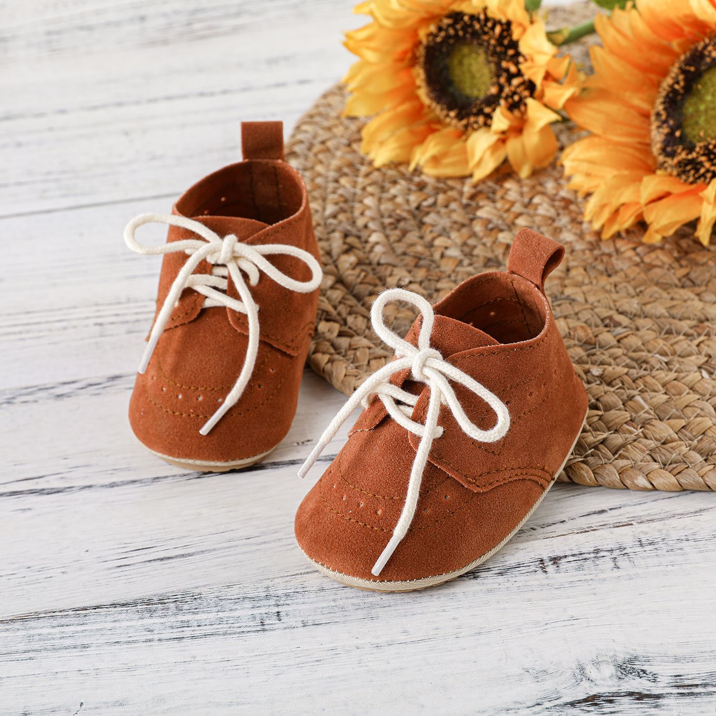 

Baby Non-slip Breathable Wear-resistant Front Lace up Shoes