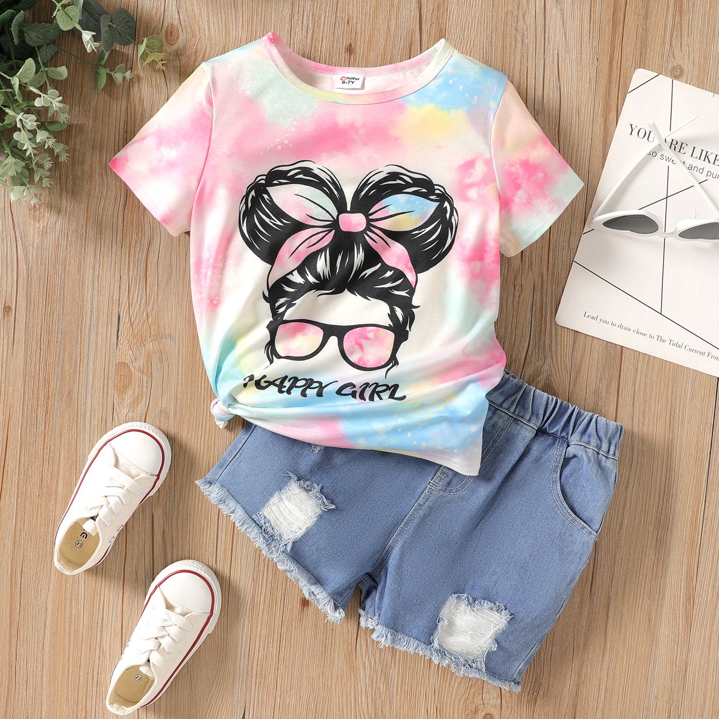 

2Pcs Kid Girl Figure Print Naia Short-sleeve Tee and Ripped Denim Shorts Set